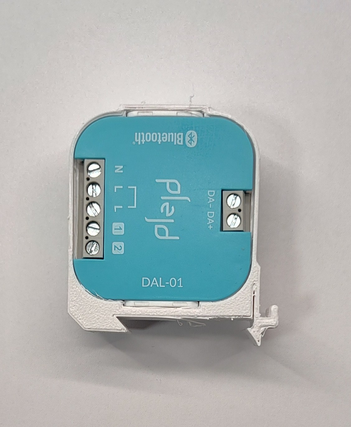 Din mount for Plejd puck and battery backup
