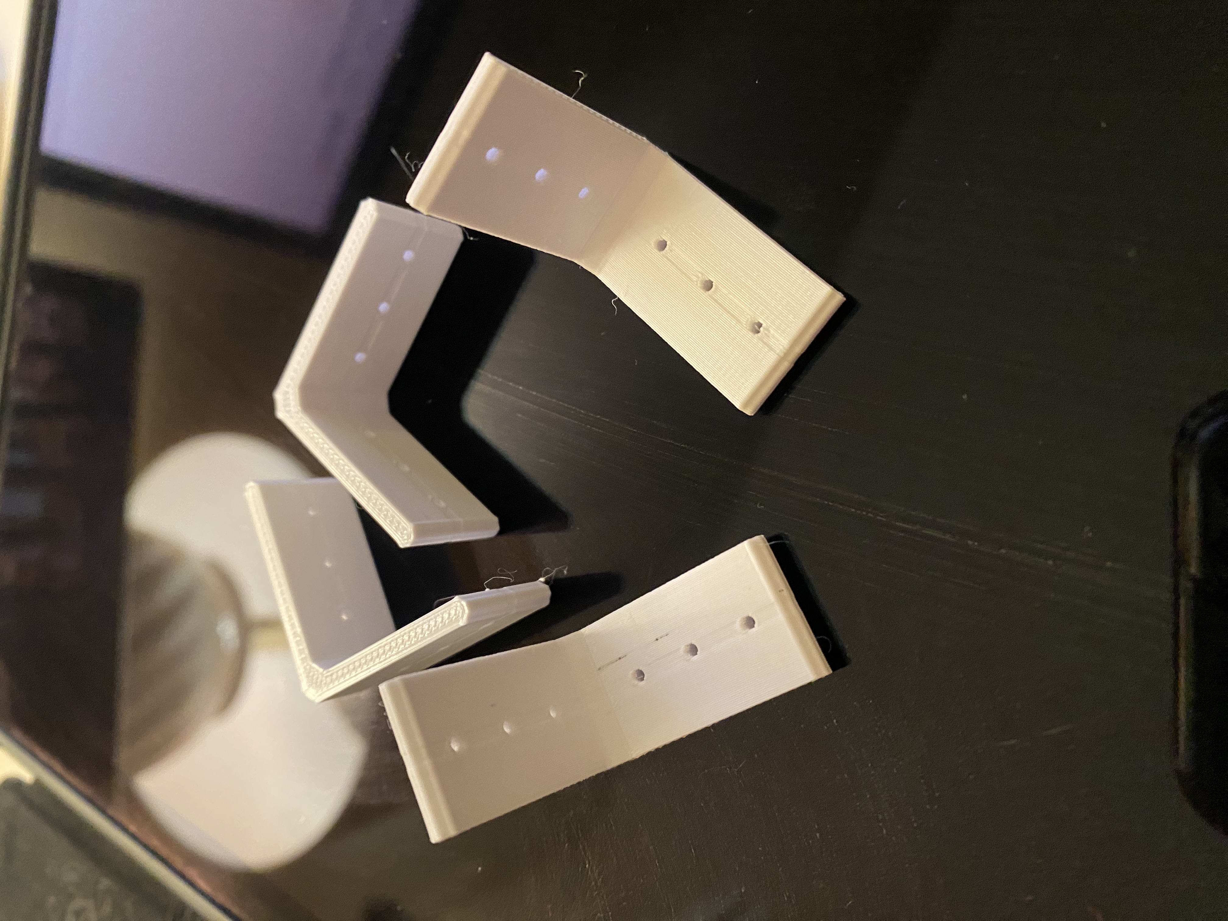 L-bracket for Woodworking (1.5mm diameter wood nails)