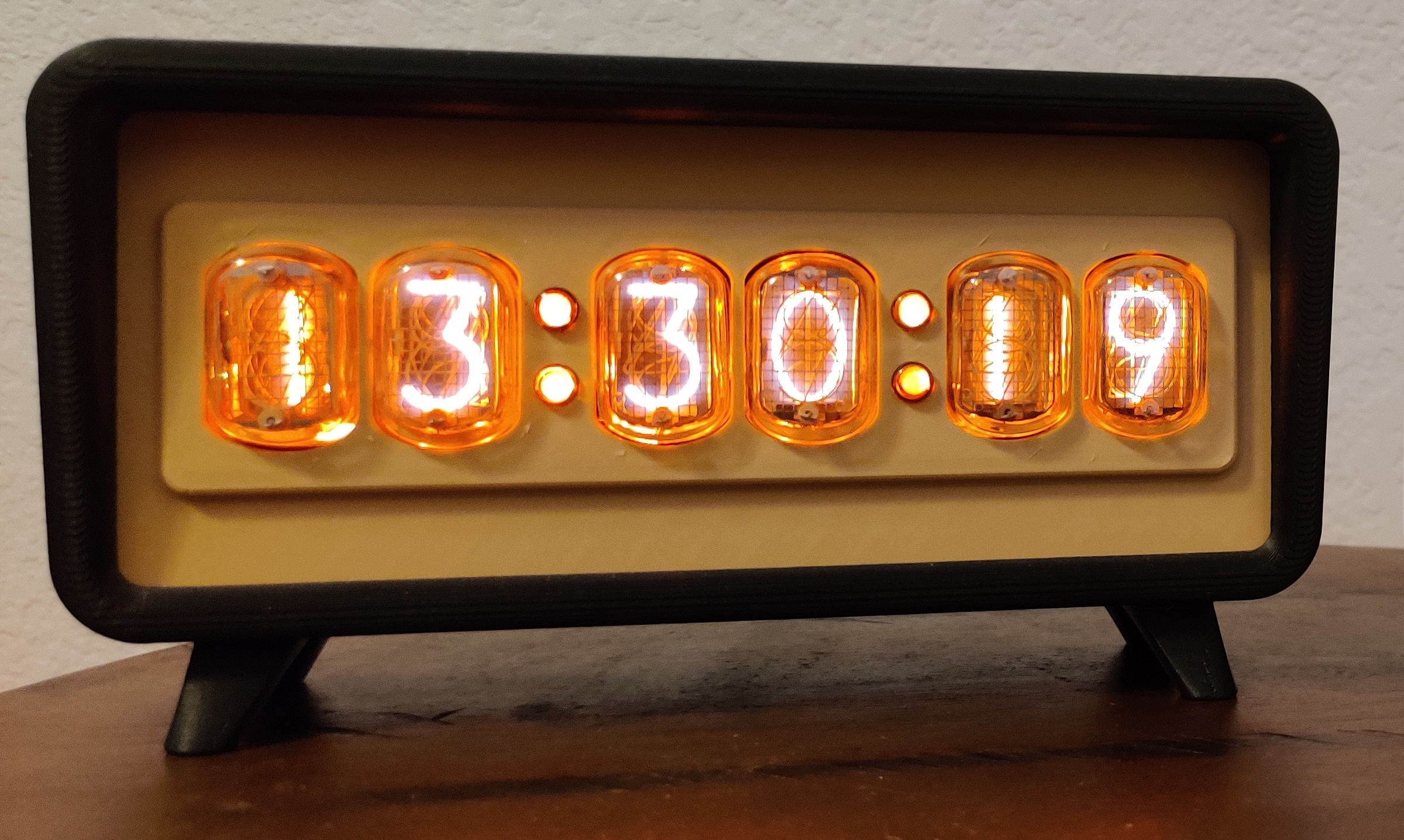 Nixie Clock Case (6 digit) by REDSUPERCAR99 Download free STL model