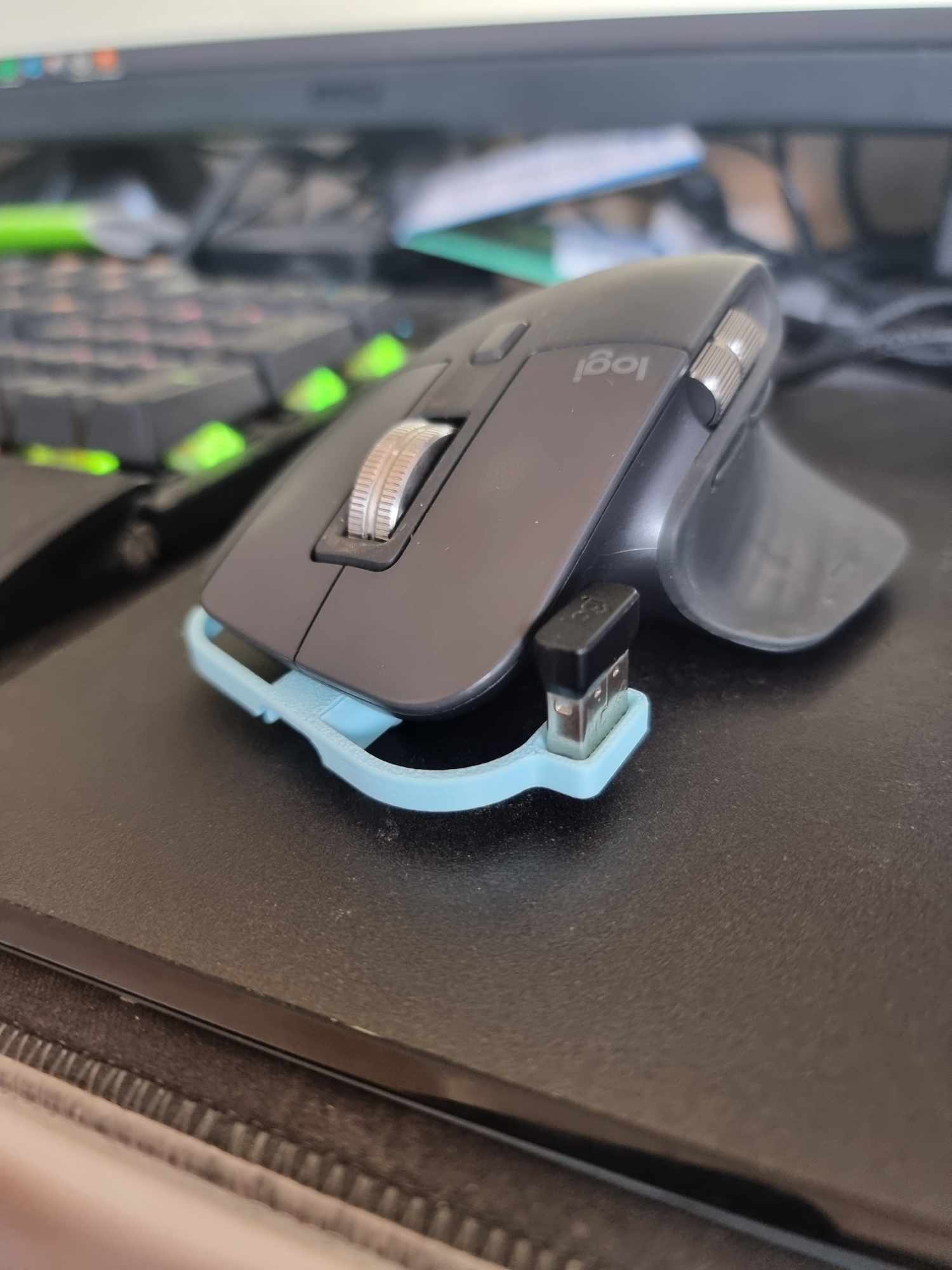 MX Master Bumper with USB Dongle Storage