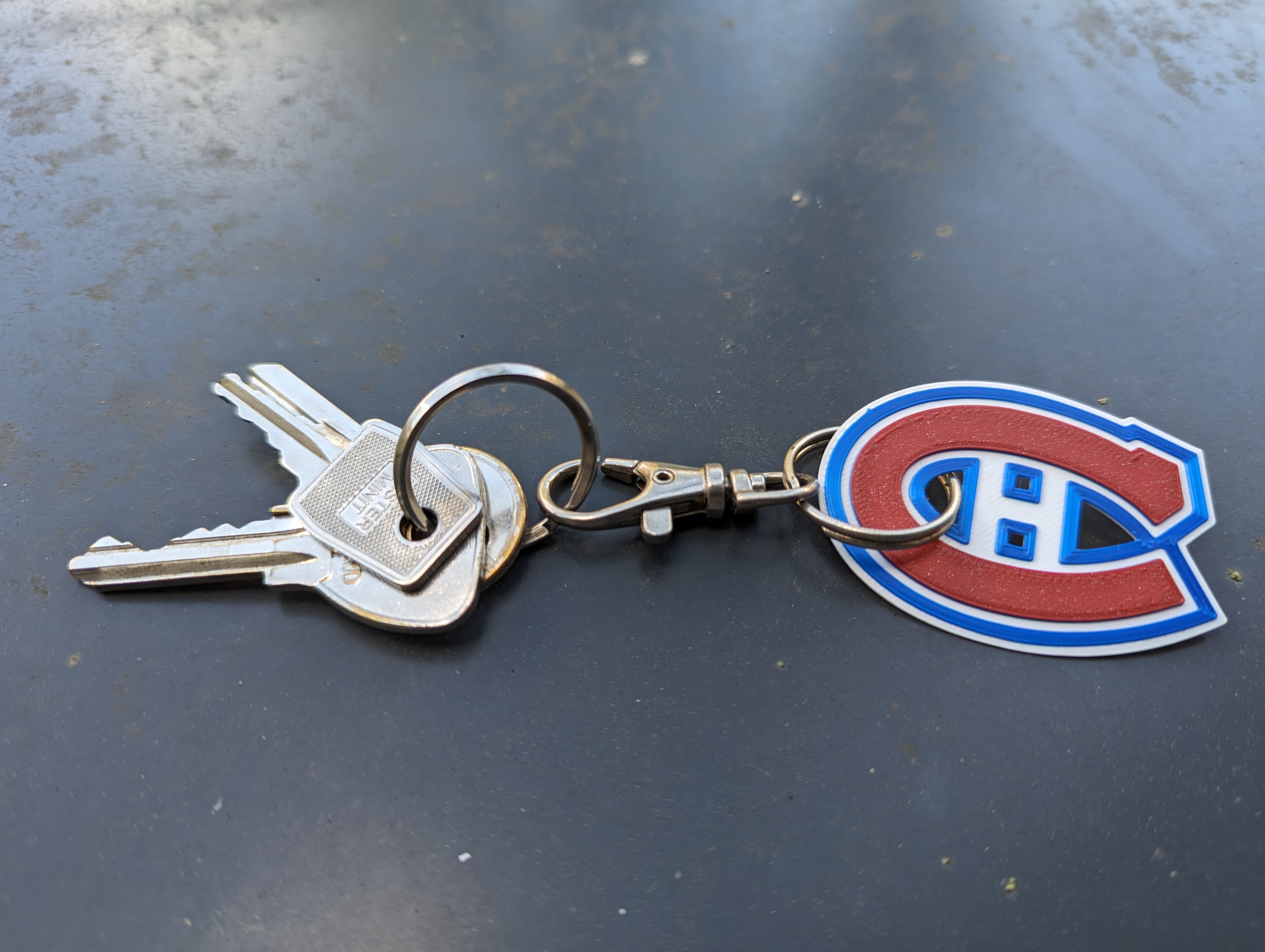 Montreal Habs keyring / Canadiens de Montréal tricolore