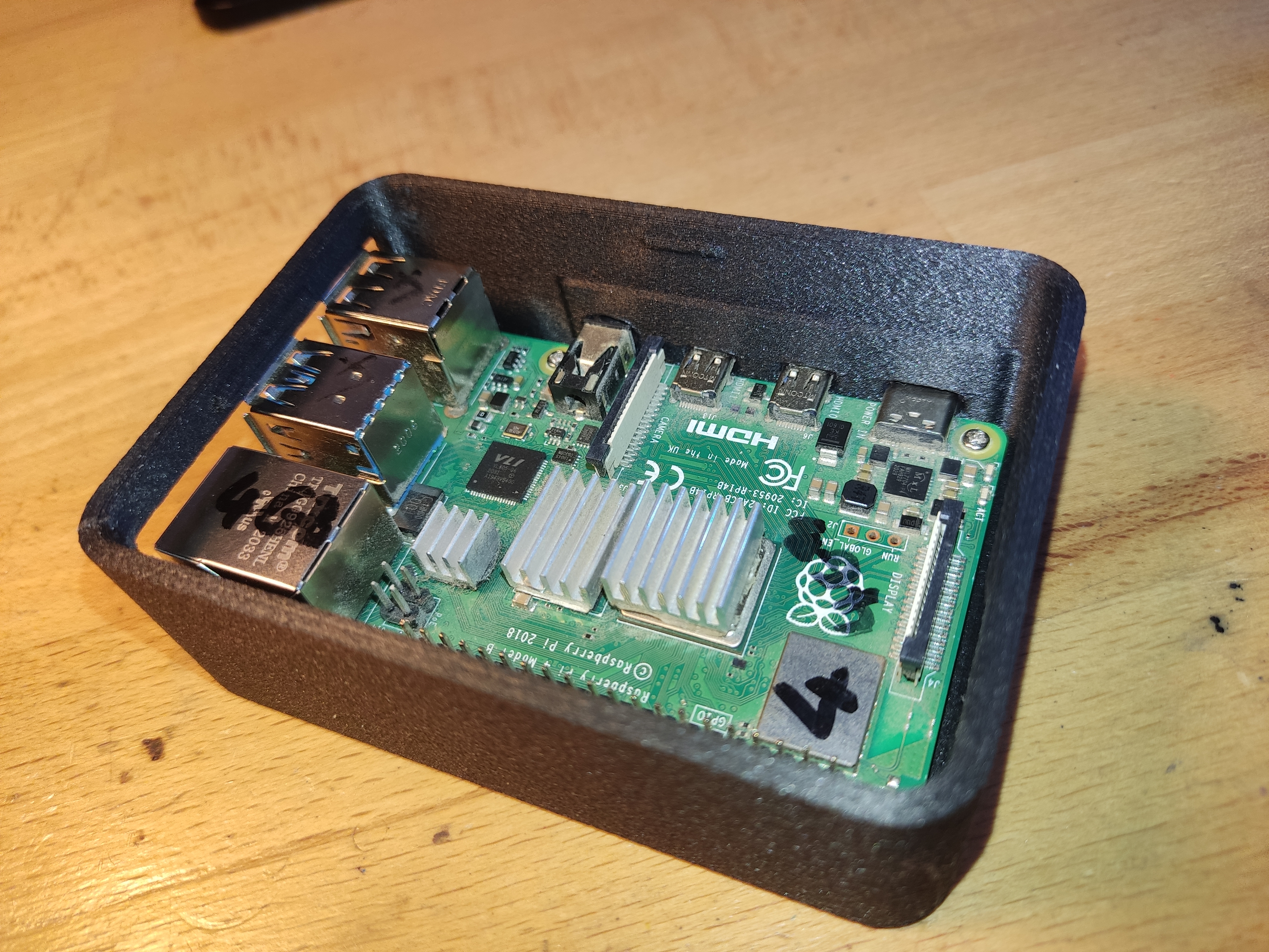 Miniatura 9 do modelo 3D Raspberry Pi 4 Case