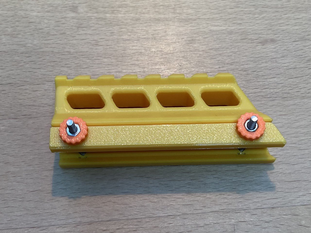 Picatinny riser