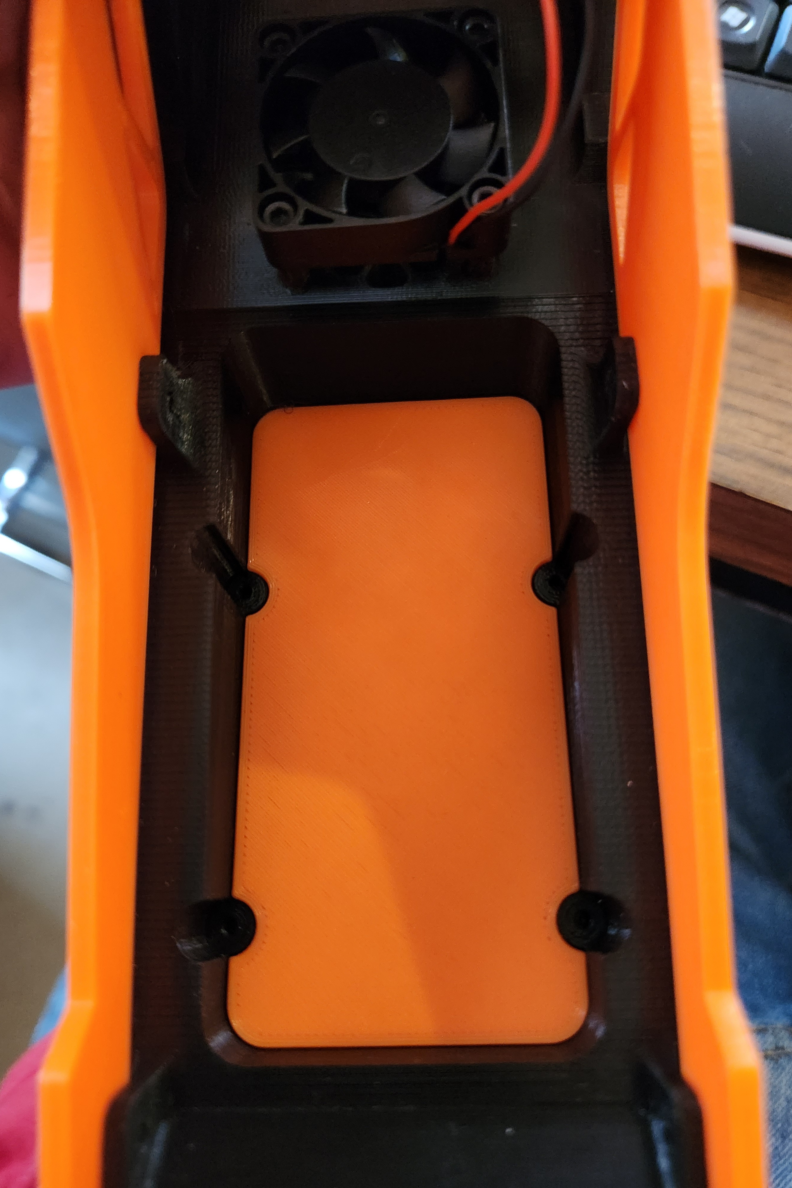 Miniatura 9 do modelo 3D Raspberry Pi Gaming PC style Case