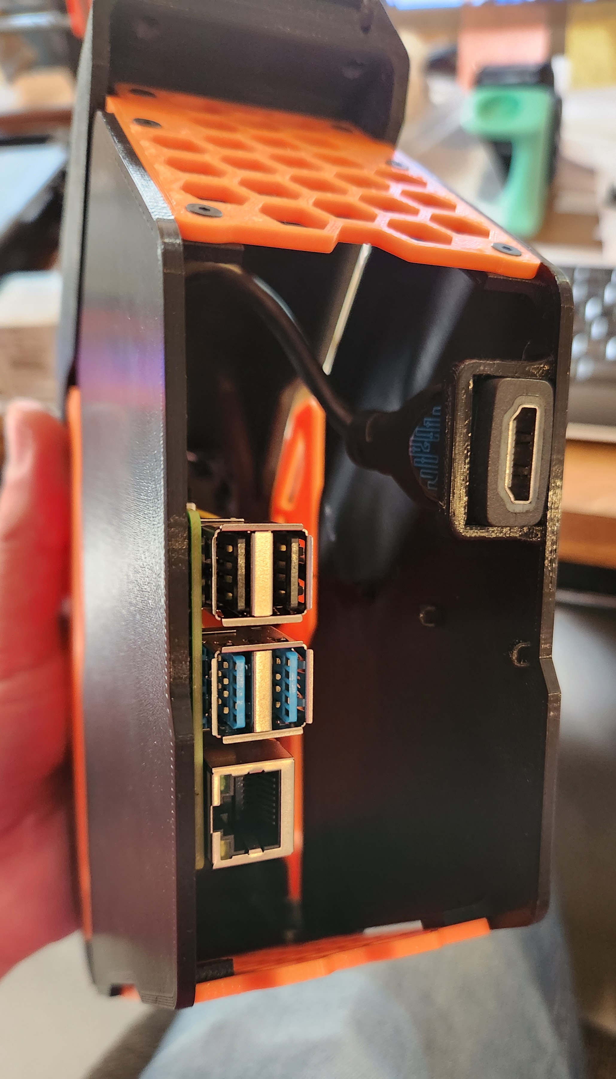 Miniatura 17 do modelo 3D Raspberry Pi Gaming PC style Case