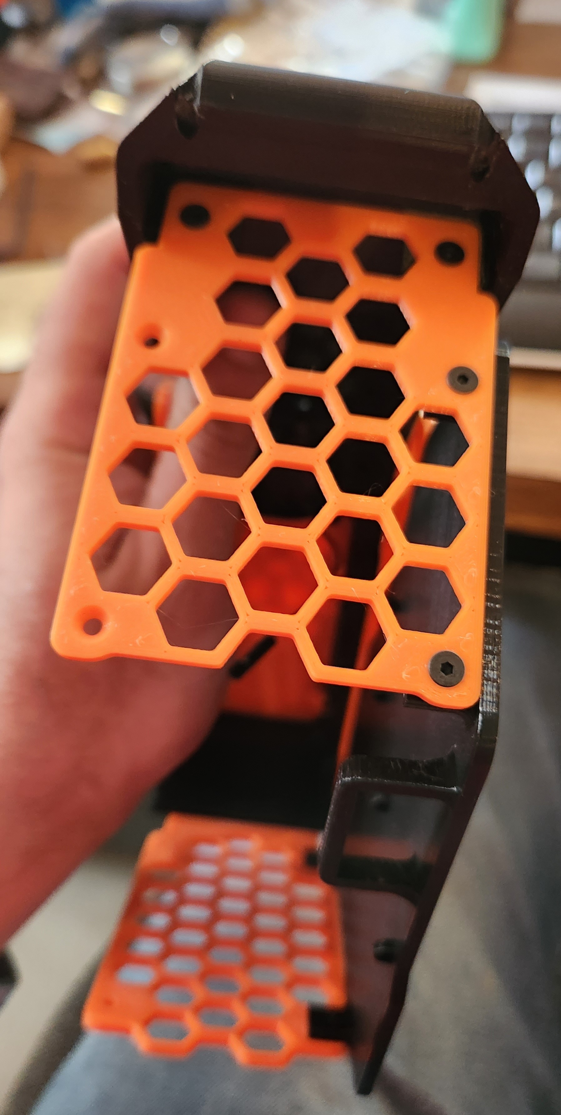 Miniatura 20 do modelo 3D Raspberry Pi Gaming PC style Case