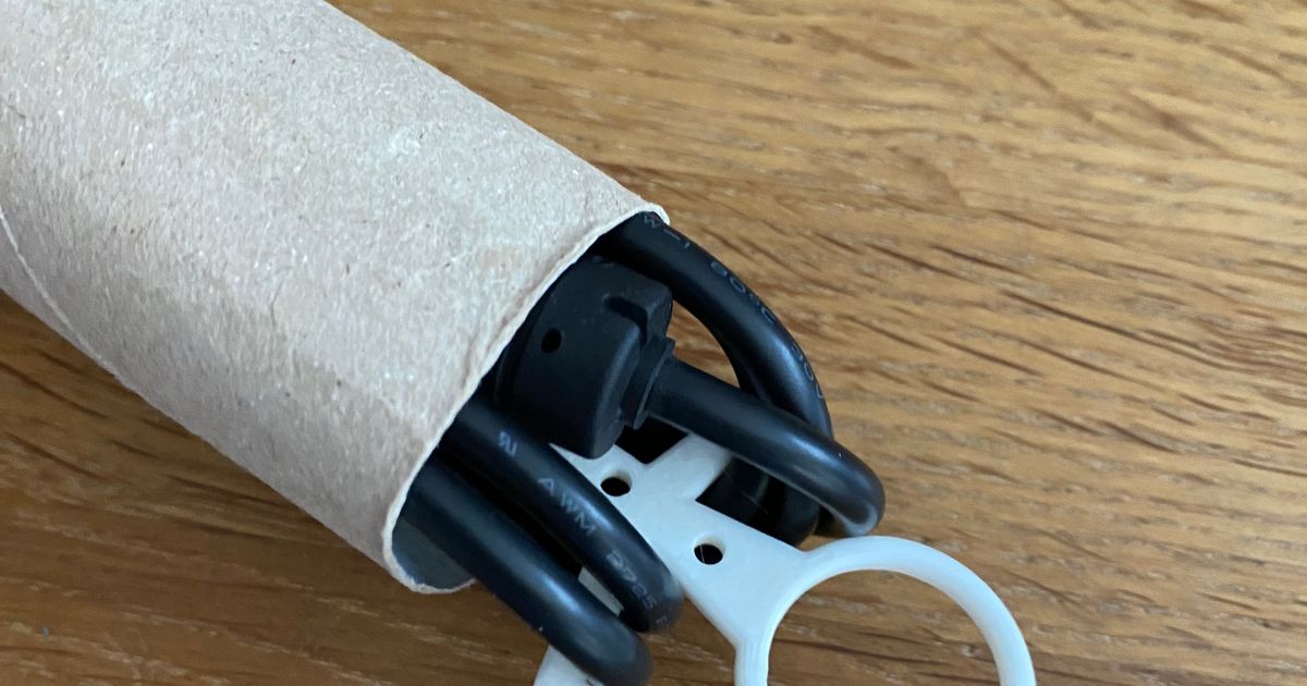 Cable Management based on toilet roll inlays by Dr. Stefan Lux ...