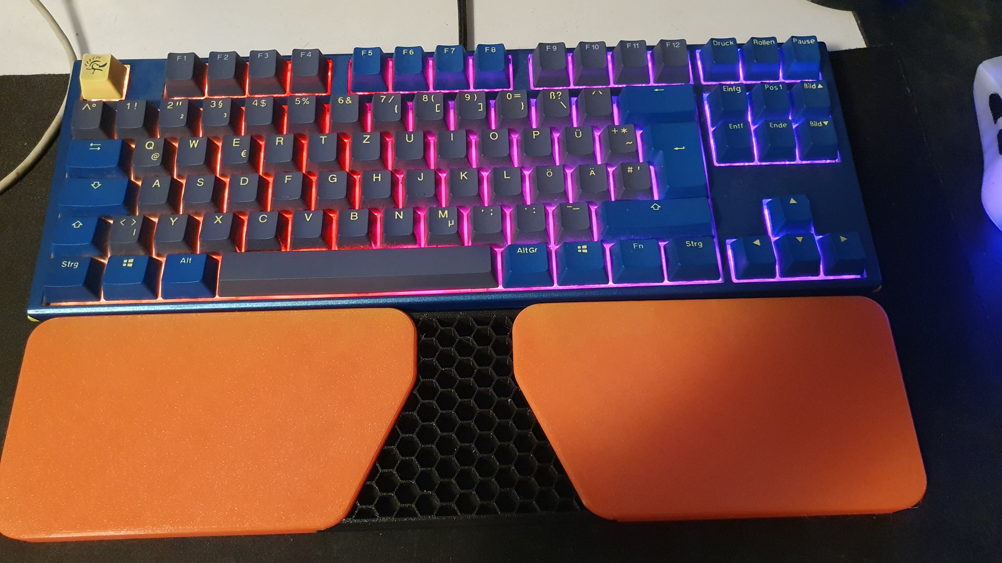 Modular Wrist rest (TKL sized and full size) v2