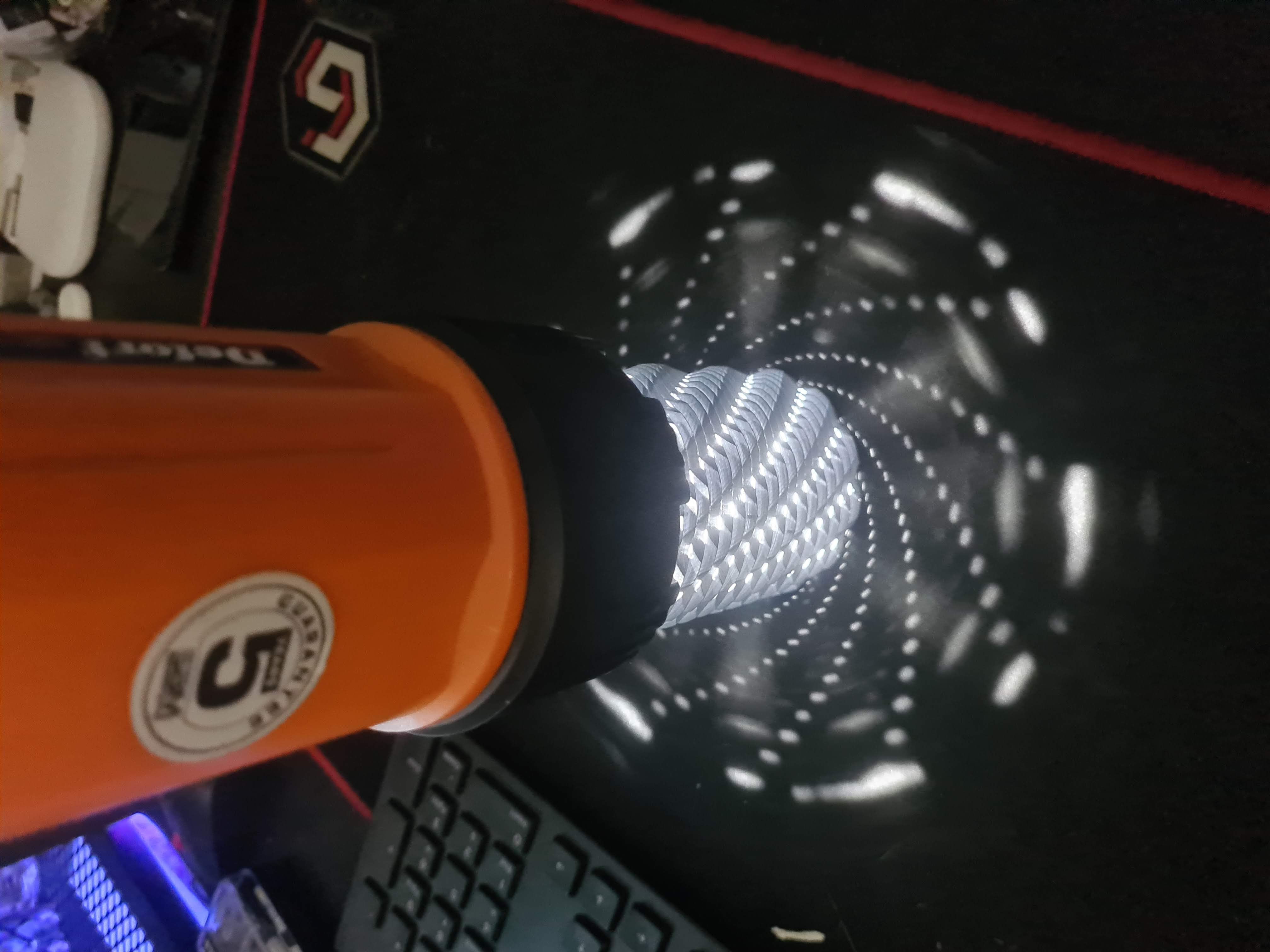 Pencil pen vase