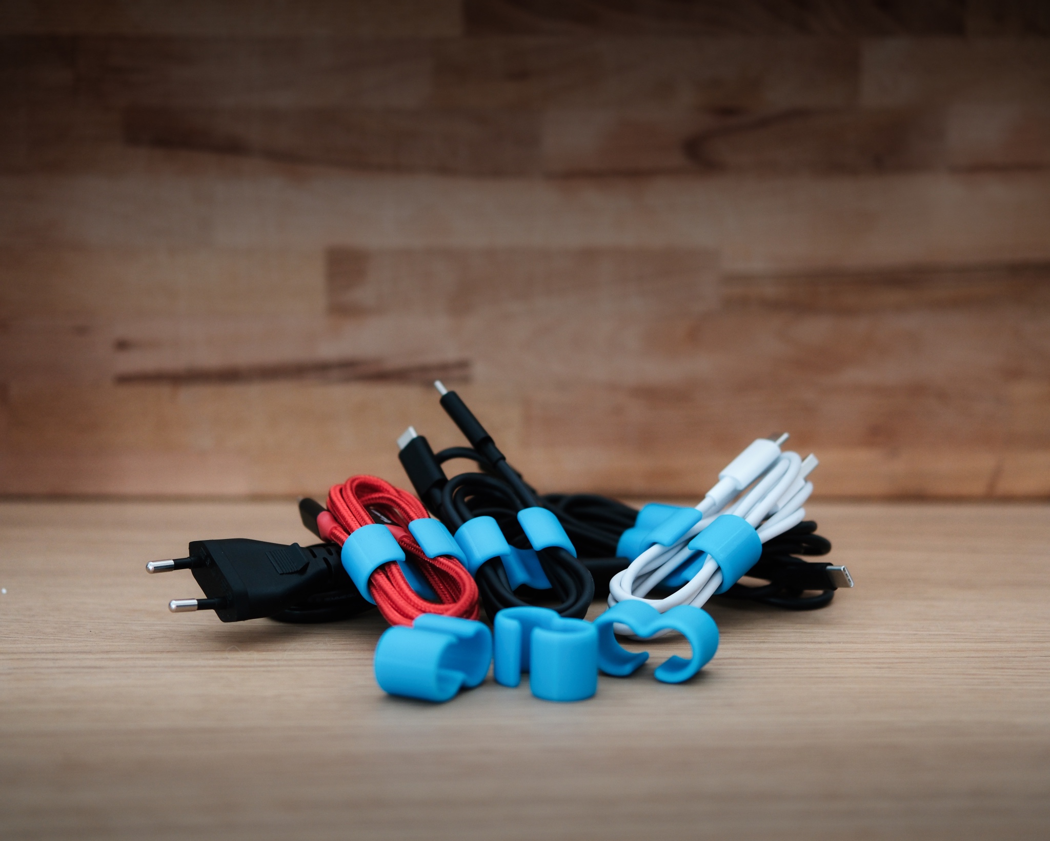 Cable Clip / Cable Organizer - super easy to print