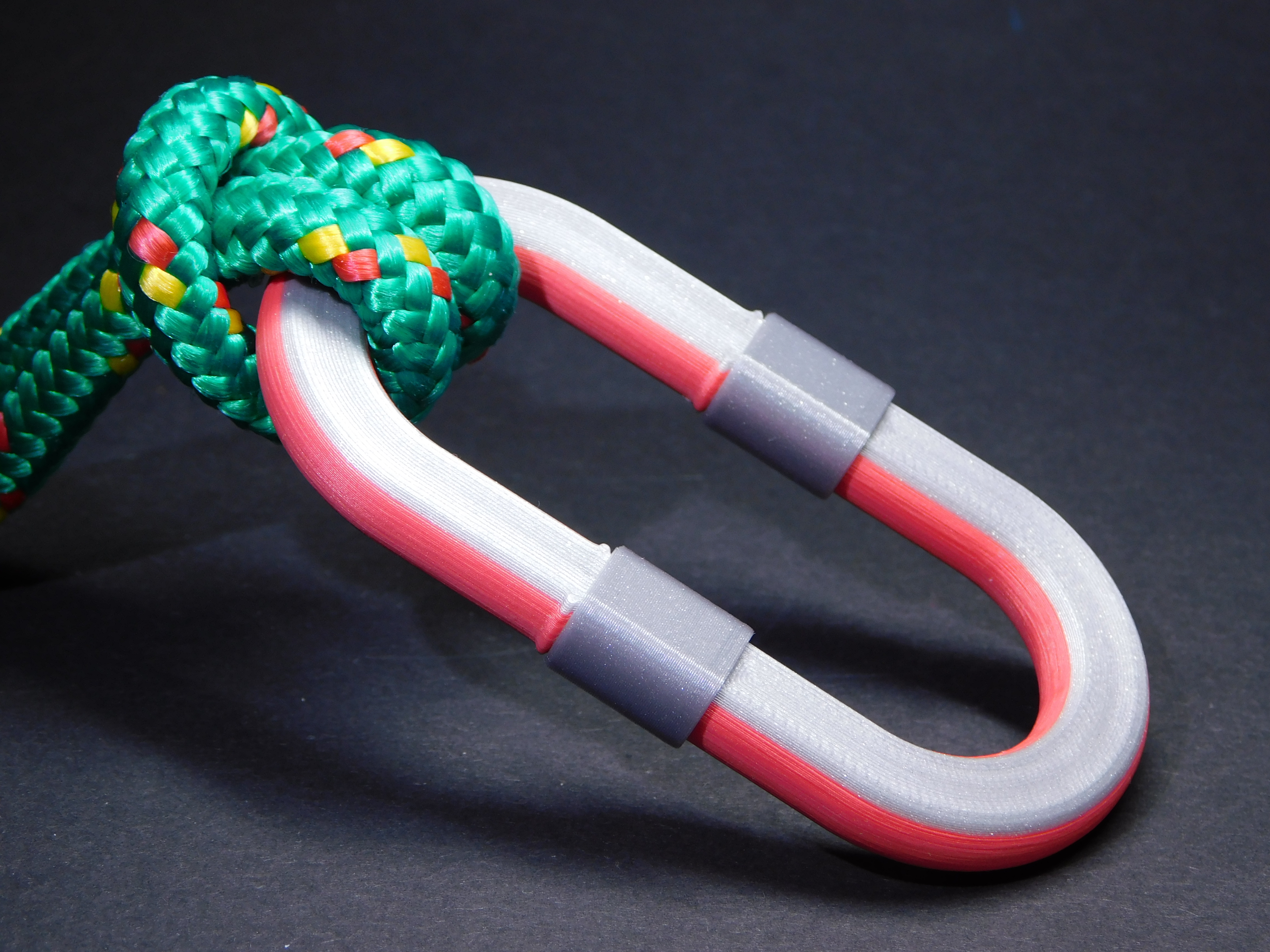 Staple, chain link