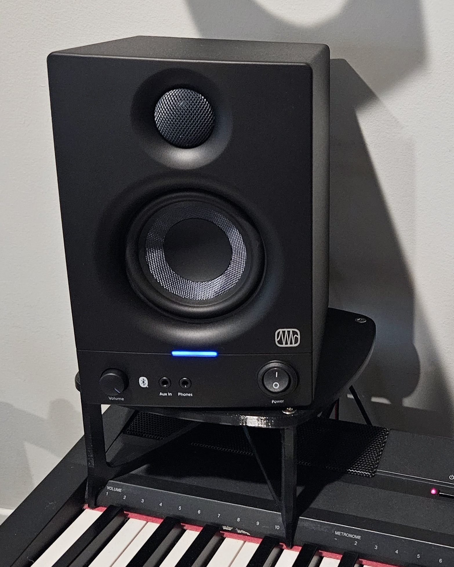 Shelf for Yamaha P-115 digital piano