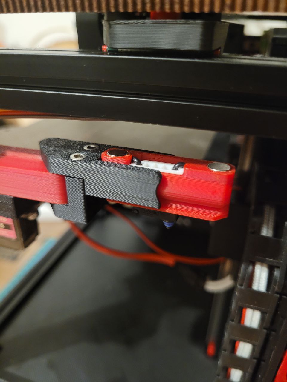 SlideSwipe trimmed probe carrier (tri-zero friendly)