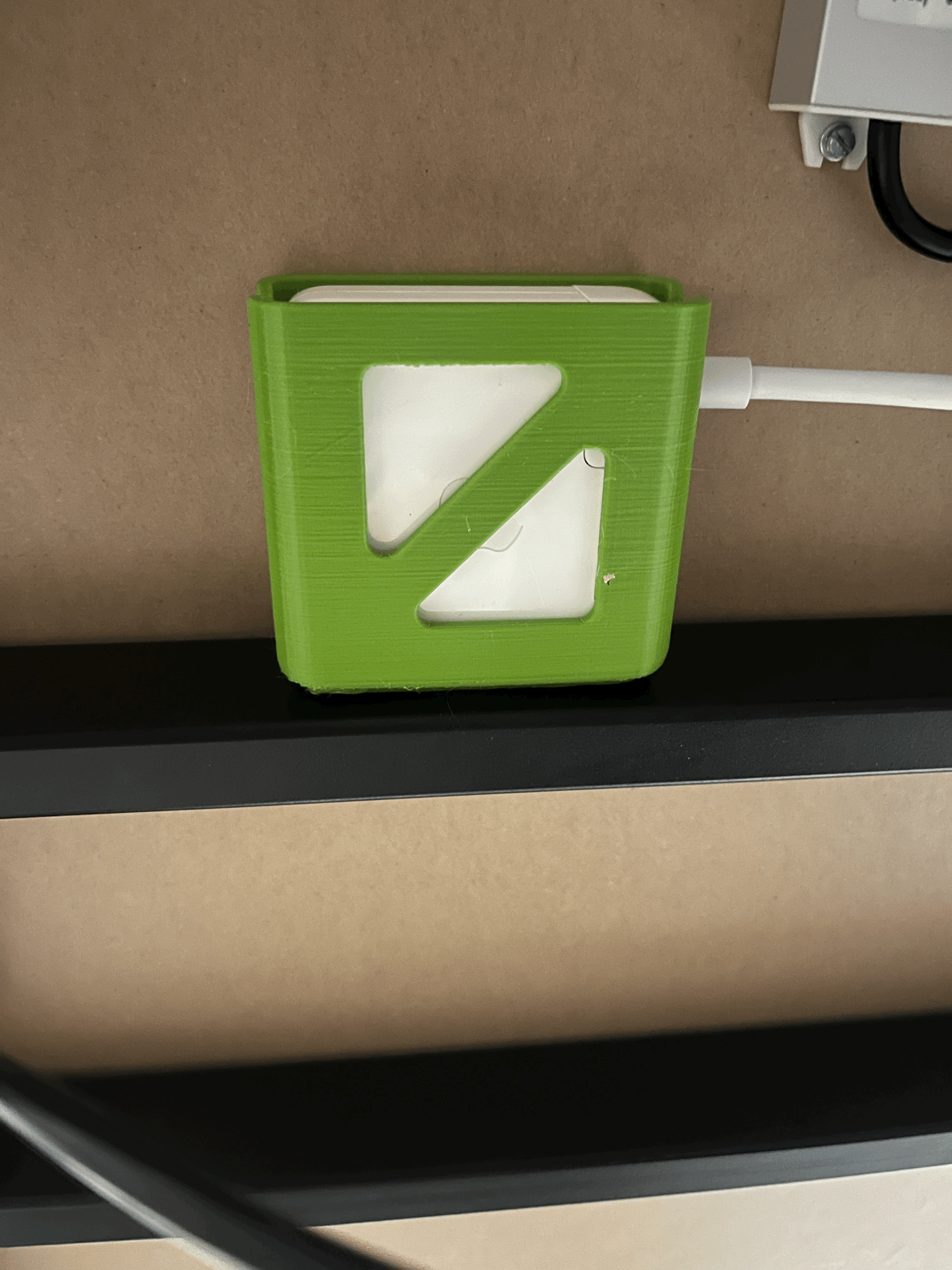 Macbook Charger (67W) Holder