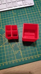 Gridfinity 1x1 bin with 4 loose bins