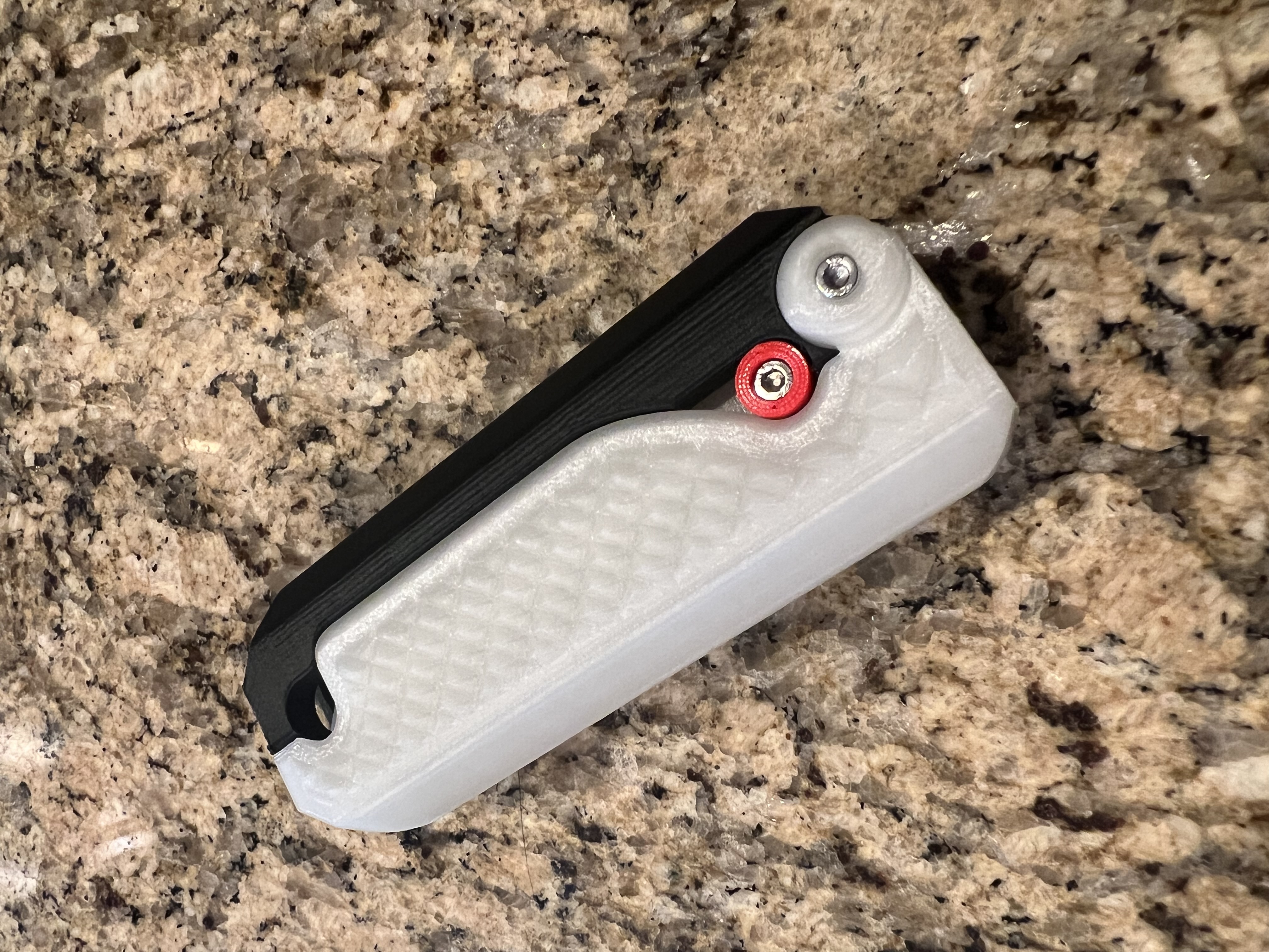 Redesign of the TikTok Gravity Knife Fidget Toy