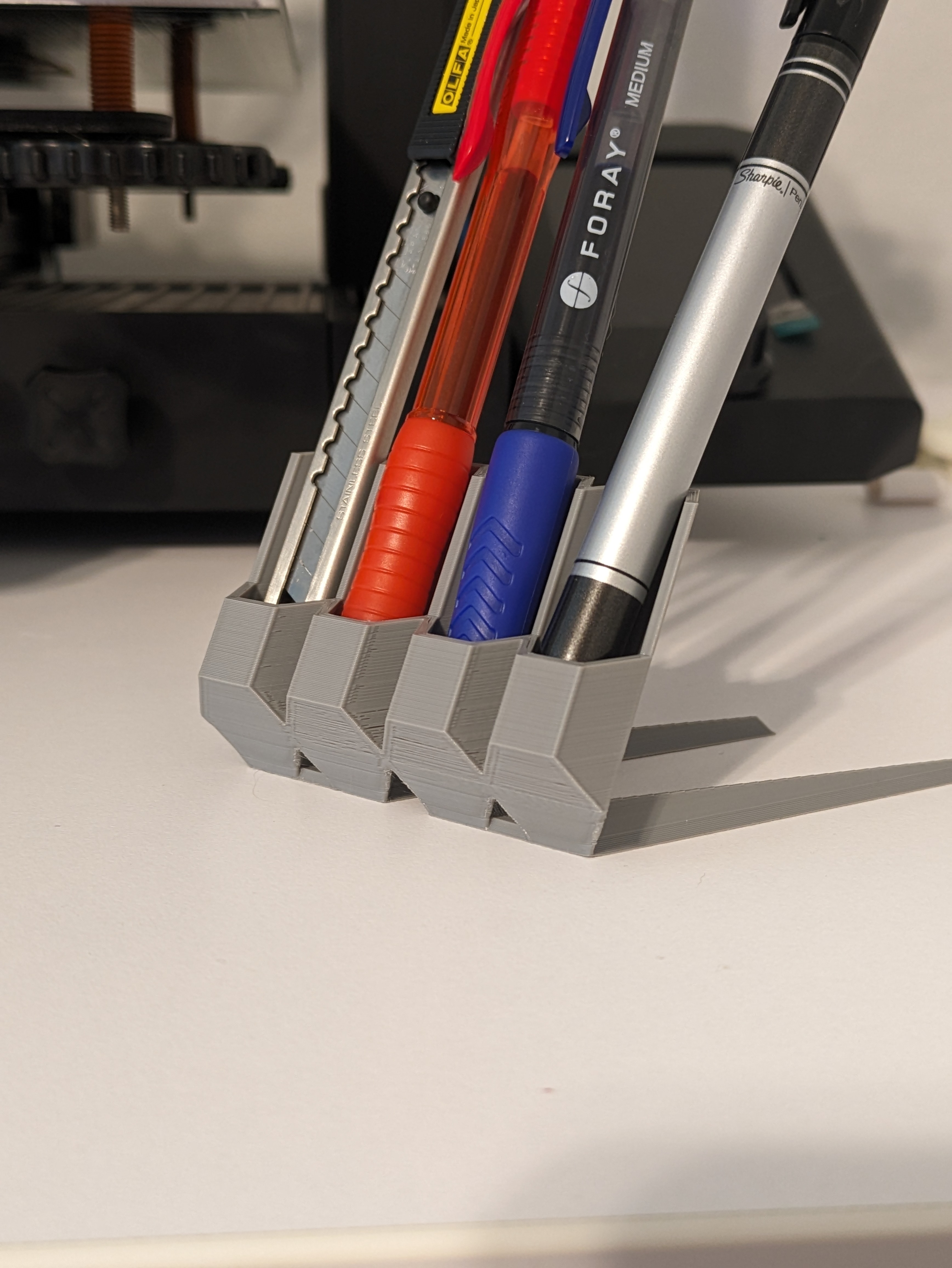 STL file resin pen mold holder 🖊️・3D printable model to download・Cults