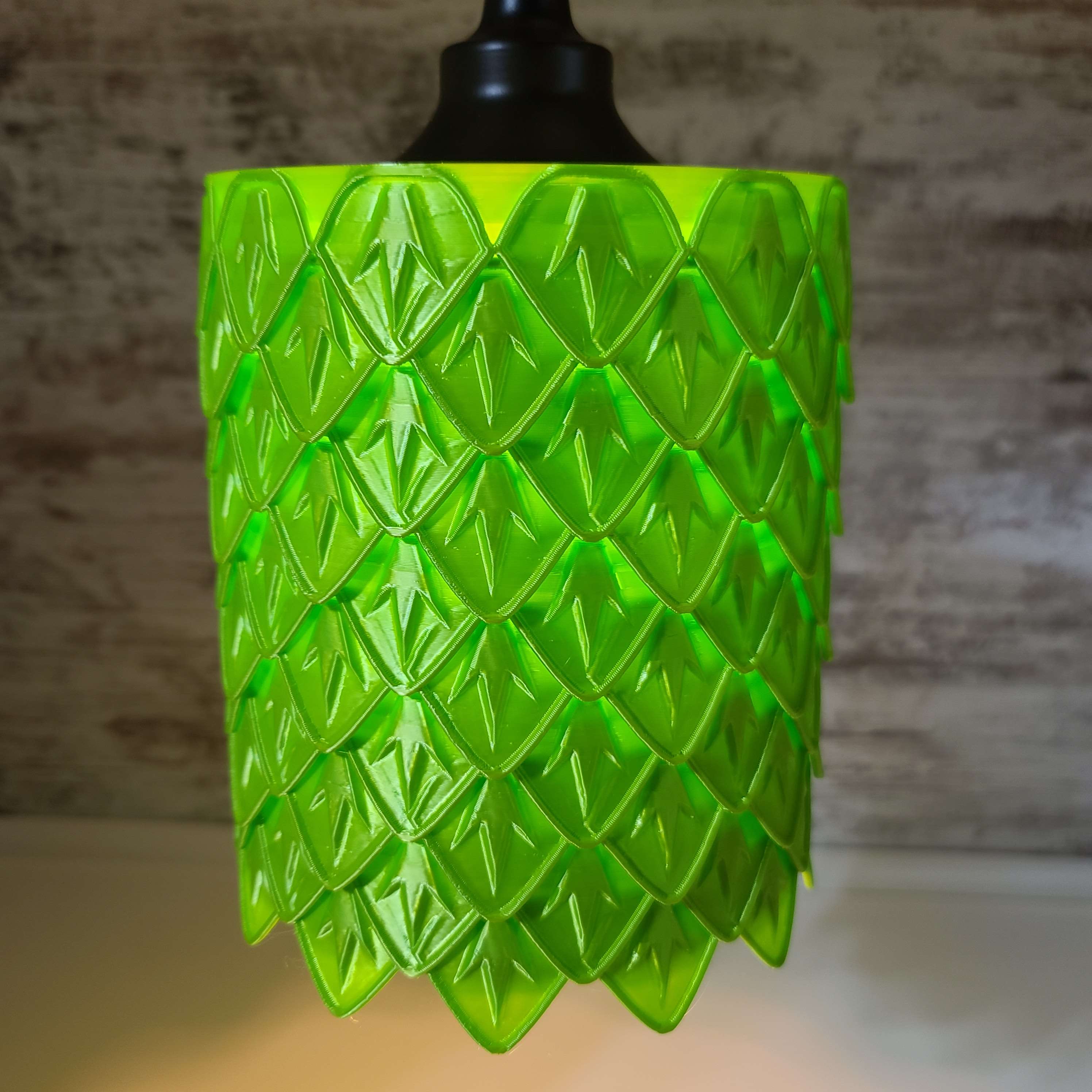 Enchanted Dragonweave  - High Poly Lamp Shade