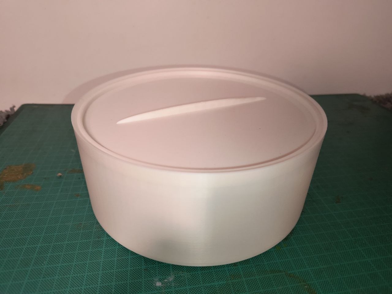 Stackable round container with TPU seal (For filament spools) 3D model