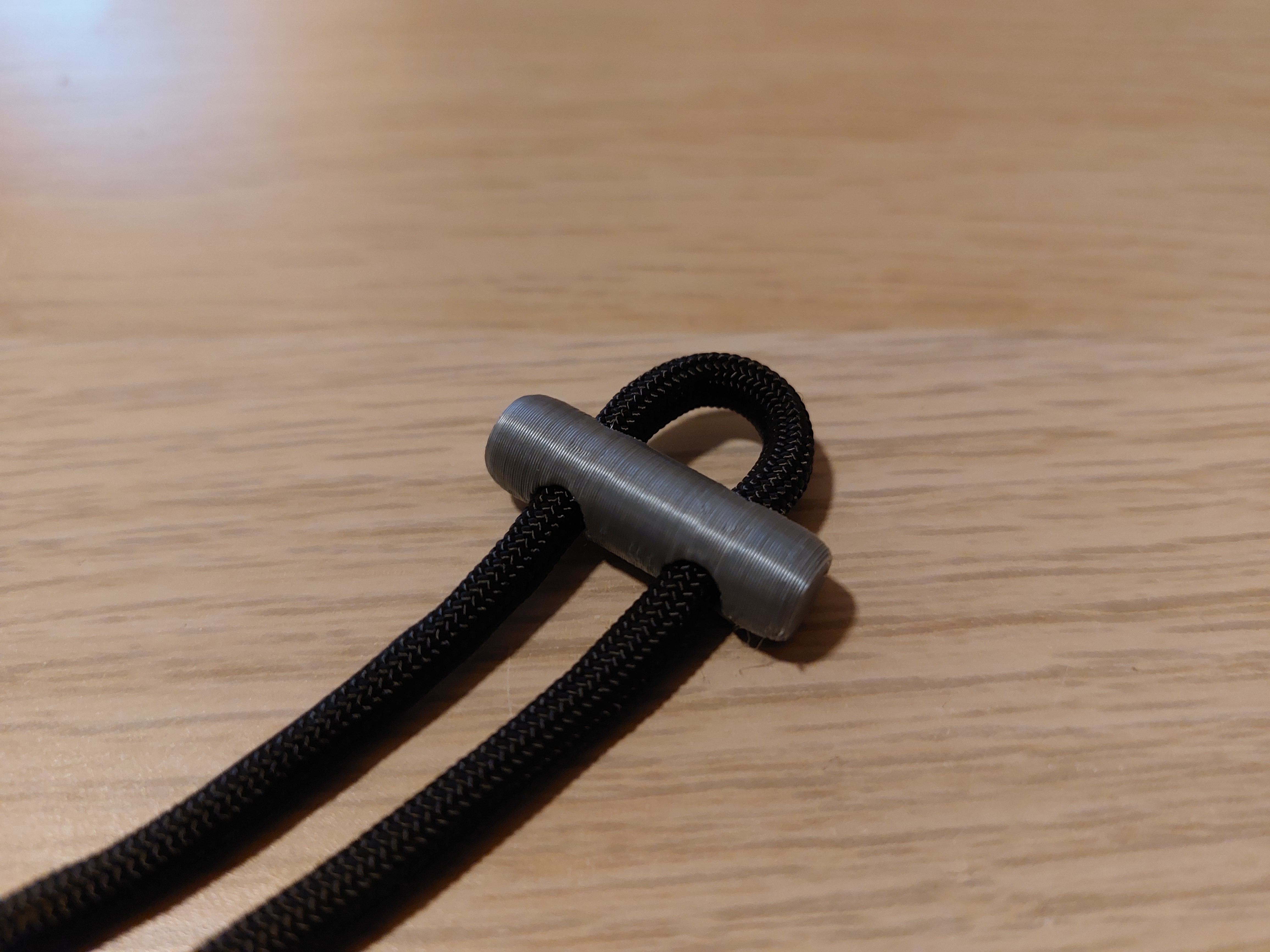 Paracord Toggle