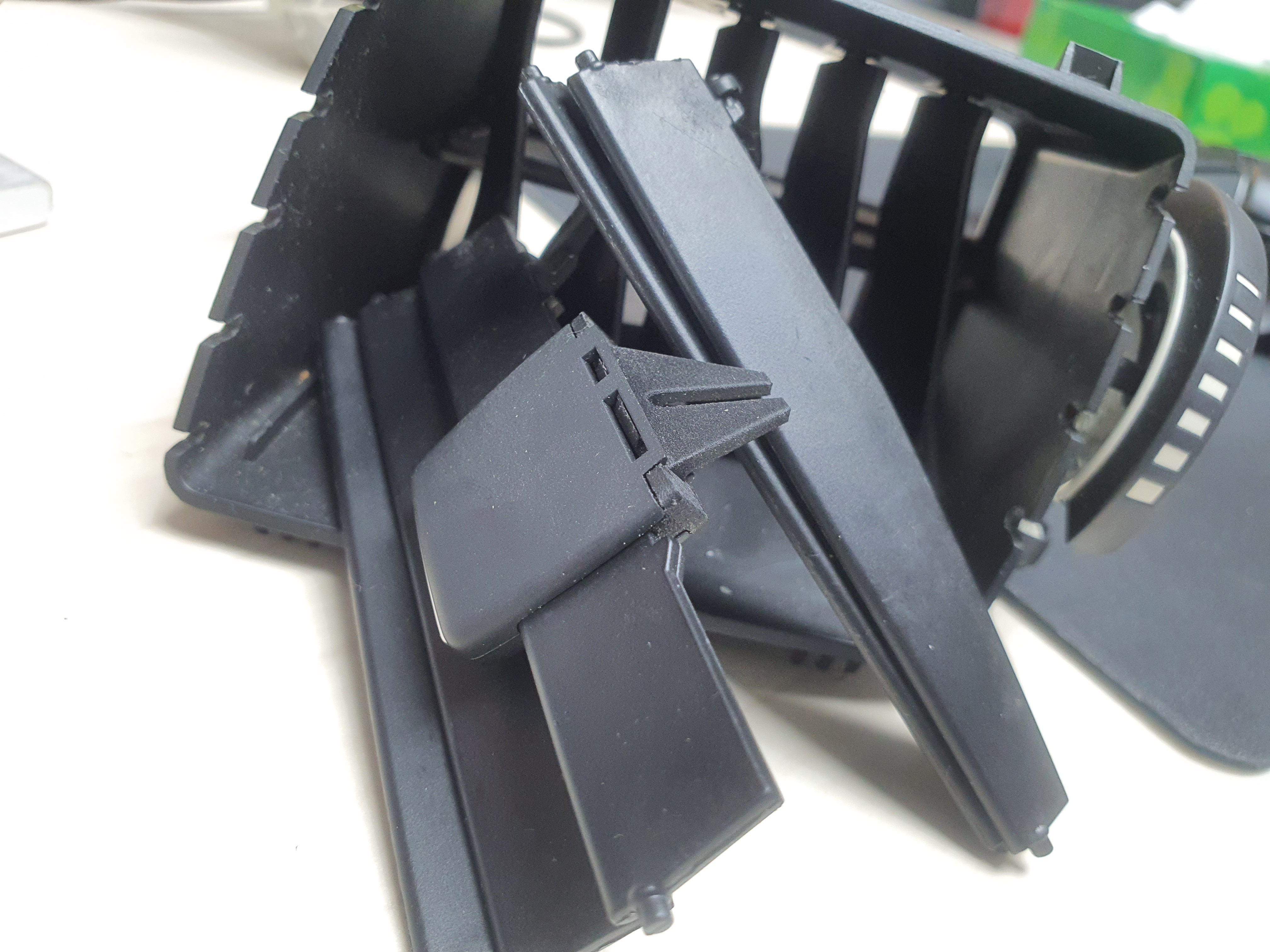 Renault Megane Mk III Vent horizontal lever