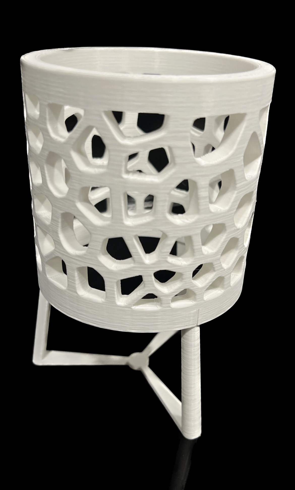 Voronoi Decorative Cylinder