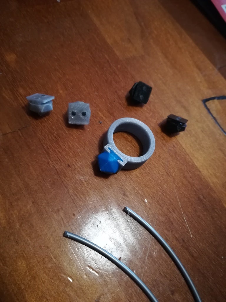 Miniatura 4 do modelo 3D Ring Customizable