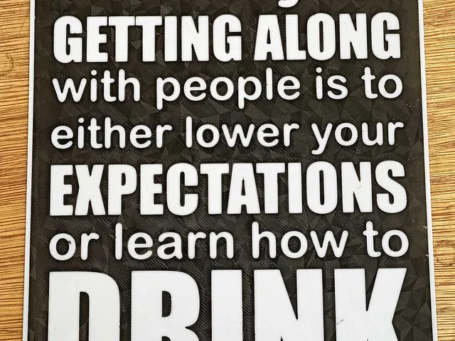 Funny Sign - "The key to getting along with people ..." - dual colour design, no MMU or AMS needed!