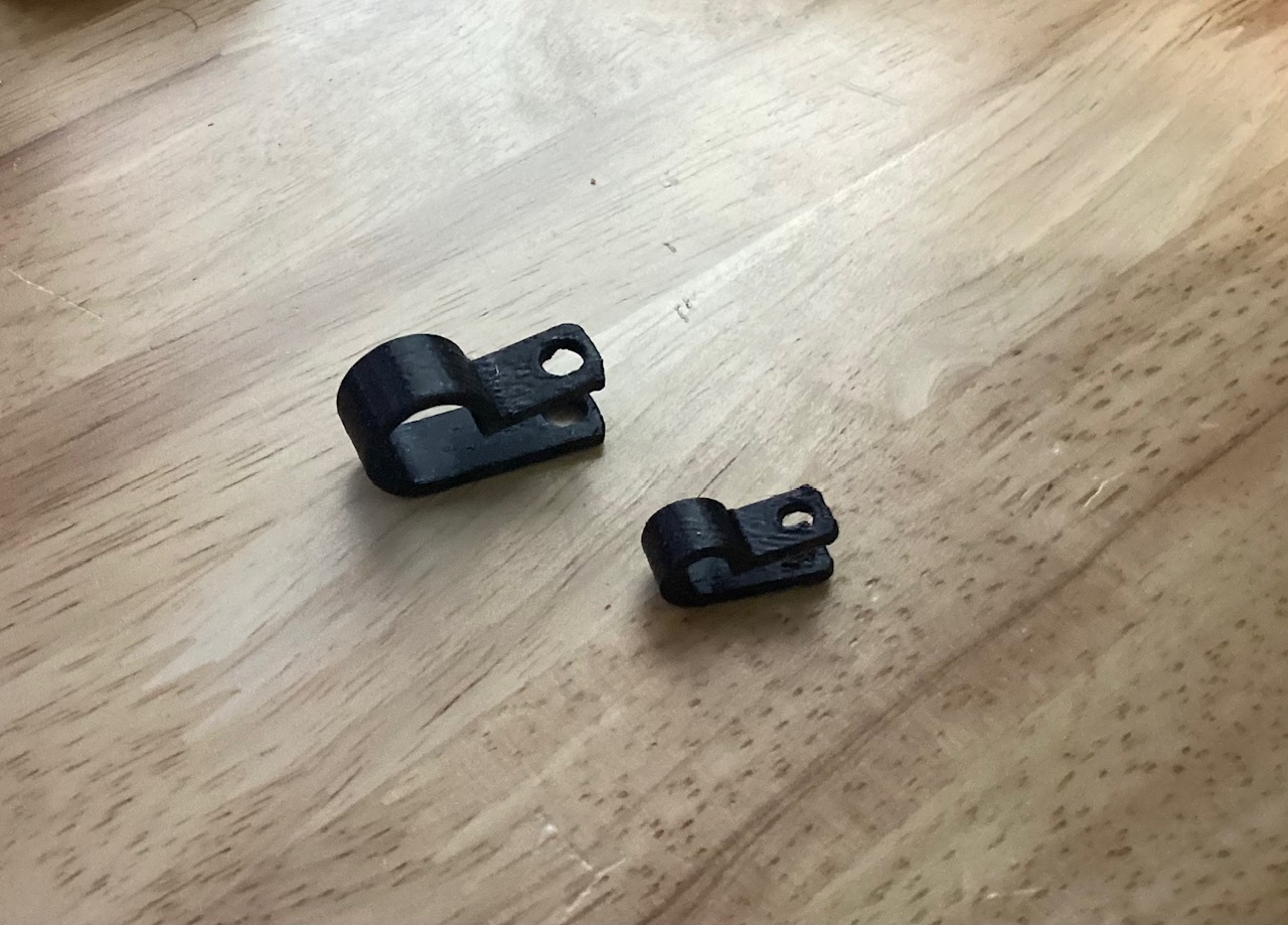 Simple Wire Clip