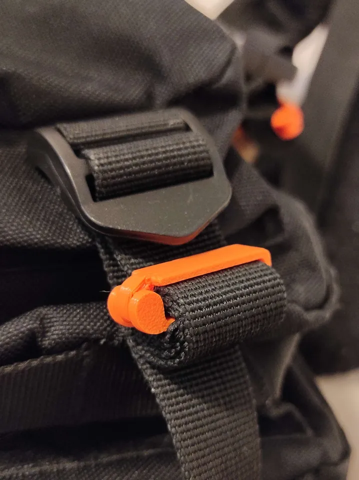 Reinforced SnapStrap for Backpack Straps by emmgr23
