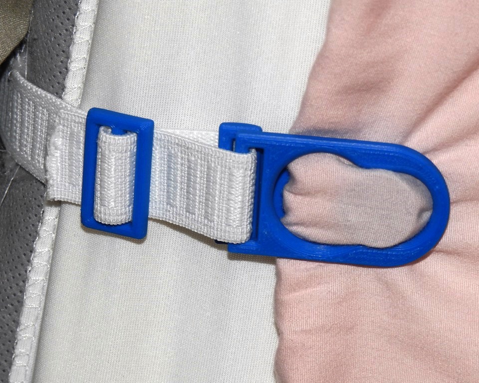 Sheet Garter Hook (remix)