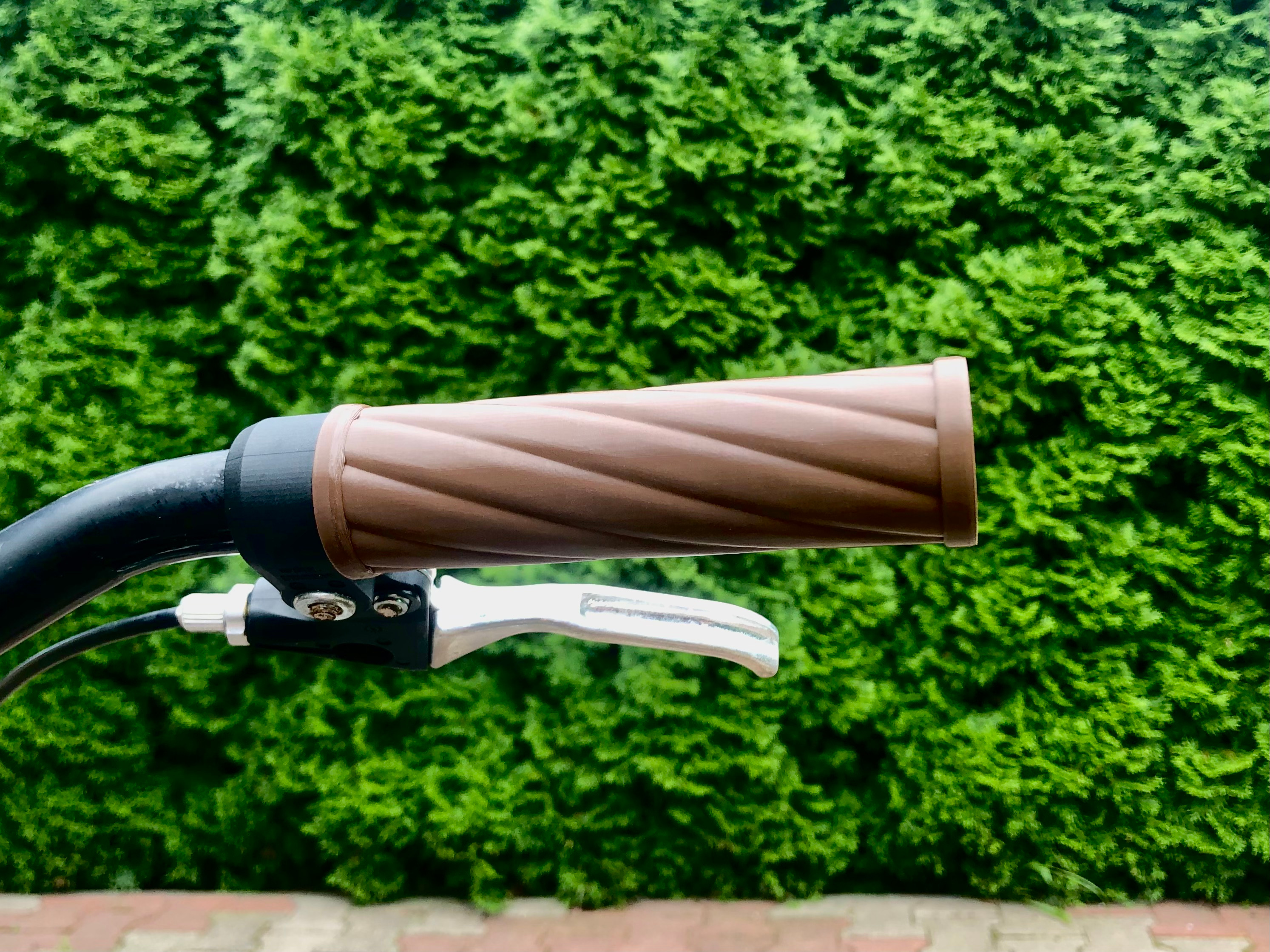 Miniatura 2 do modelo 3D Parametric Bike Handle