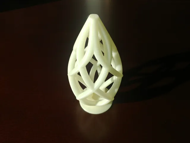 Lattice Egg