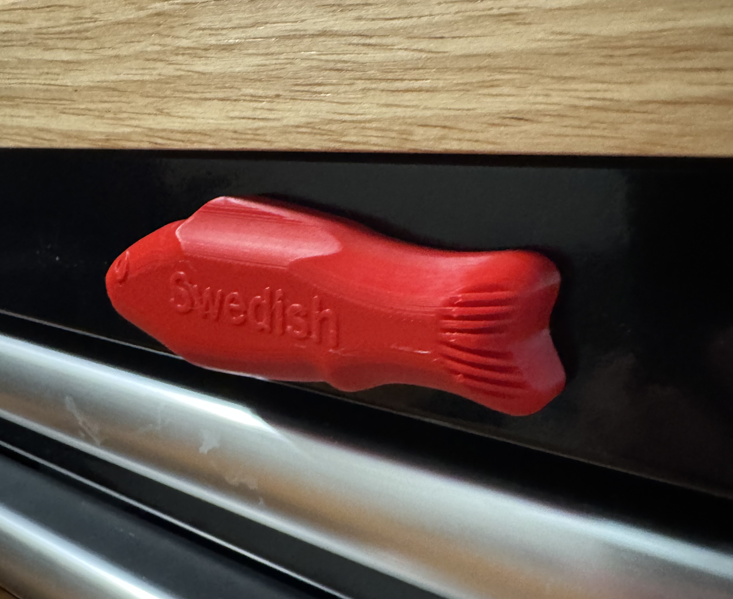 Magnetic Swedish Fish - Mcmaster-carr 1983N13