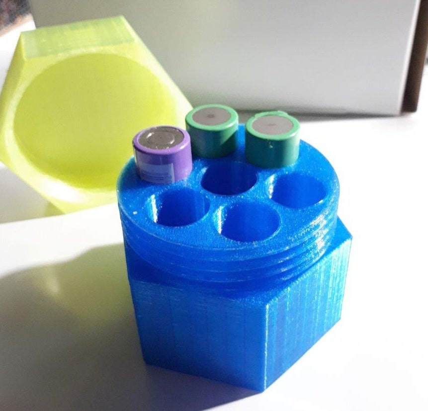 7 x 18650 battery case [mod]