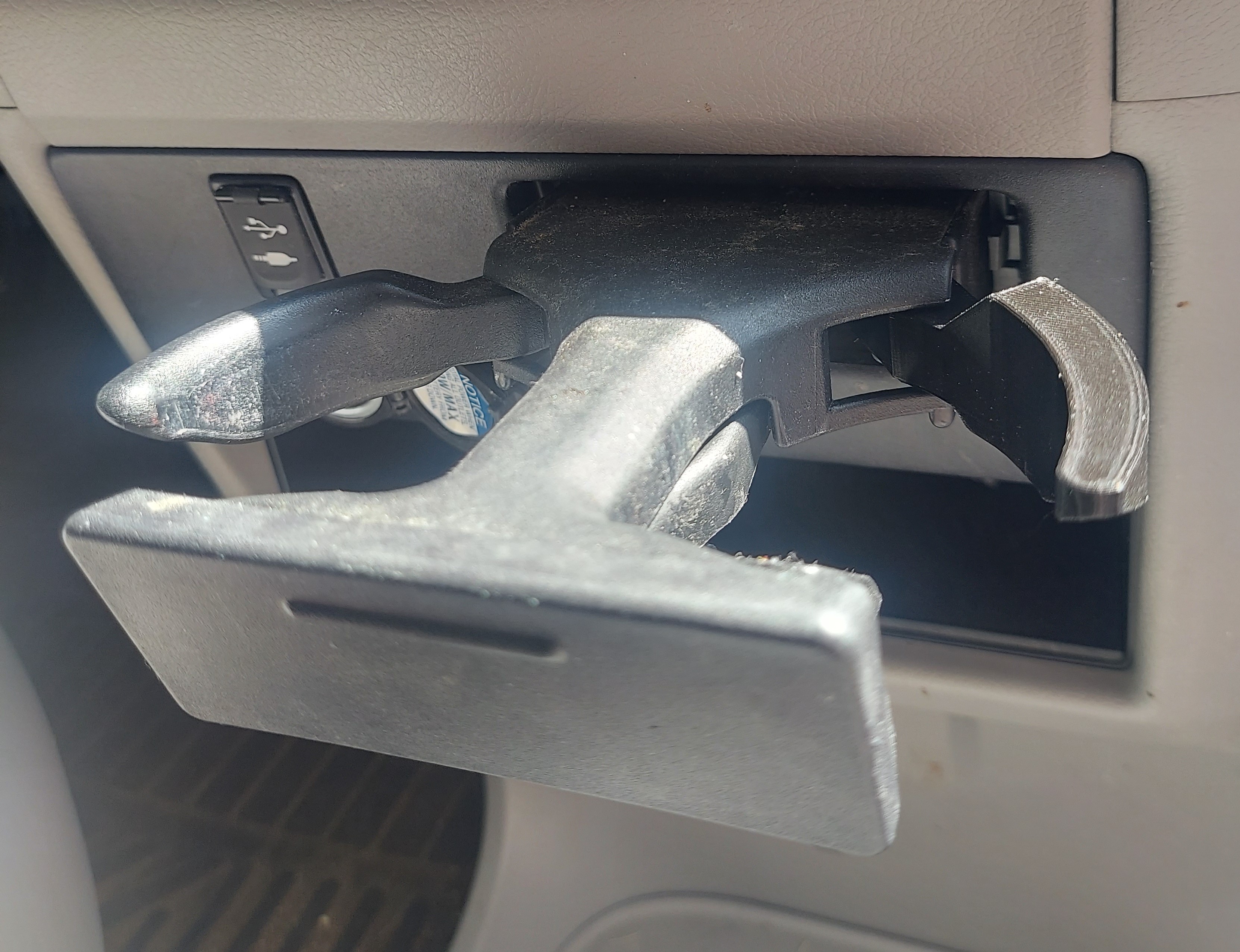 Cup holder Arm for Toyota Sienna Part Number 5562008050 by Deargle