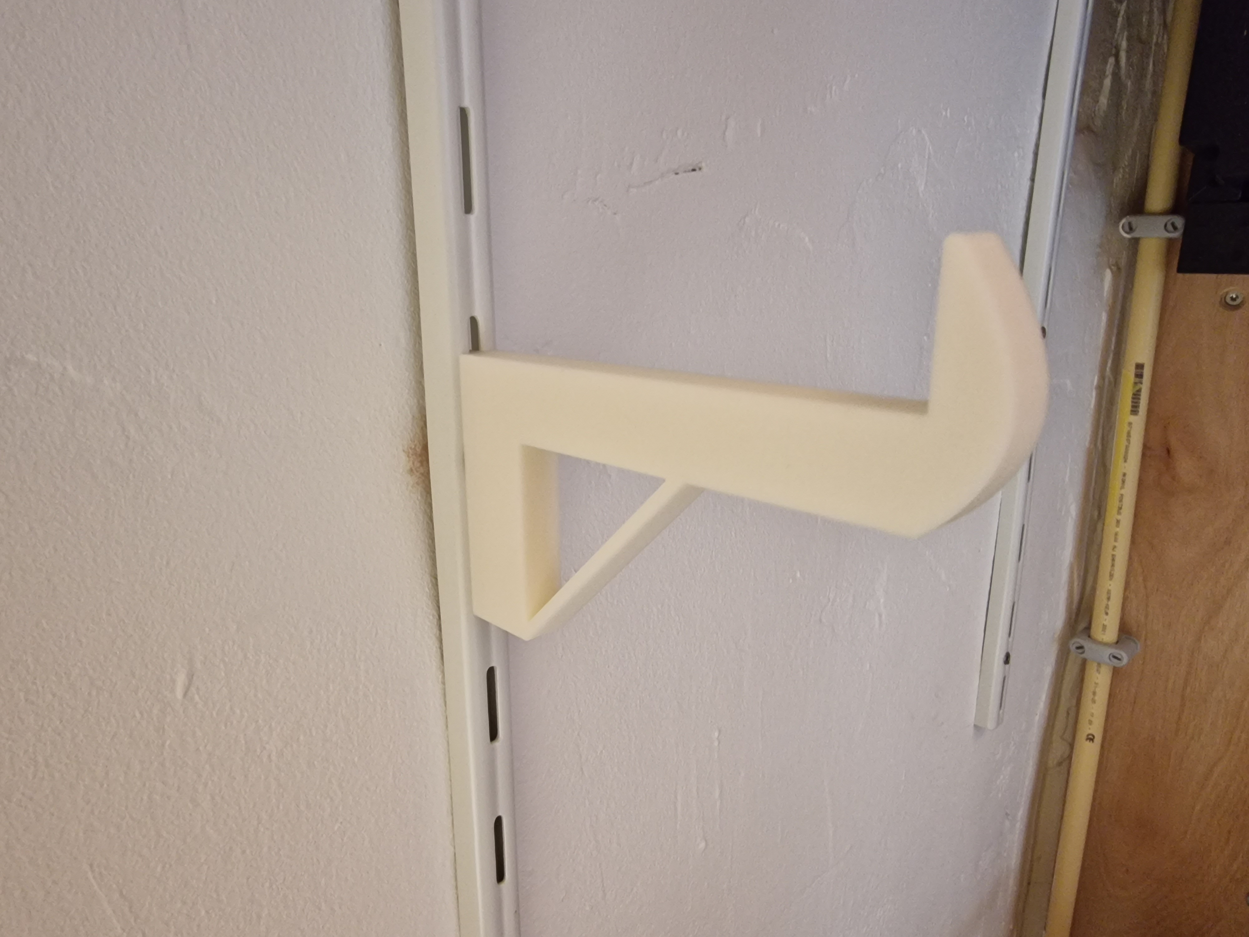 Rail mounting system hook