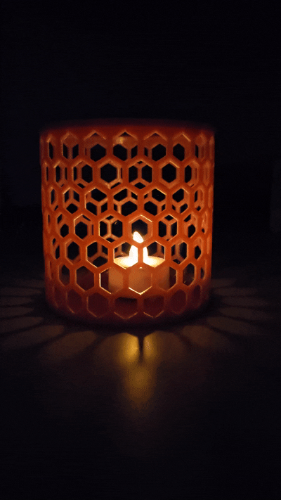 Miniatura 2 do modelo 3D Becher 1 für Stifte oder als Lampe oder...?