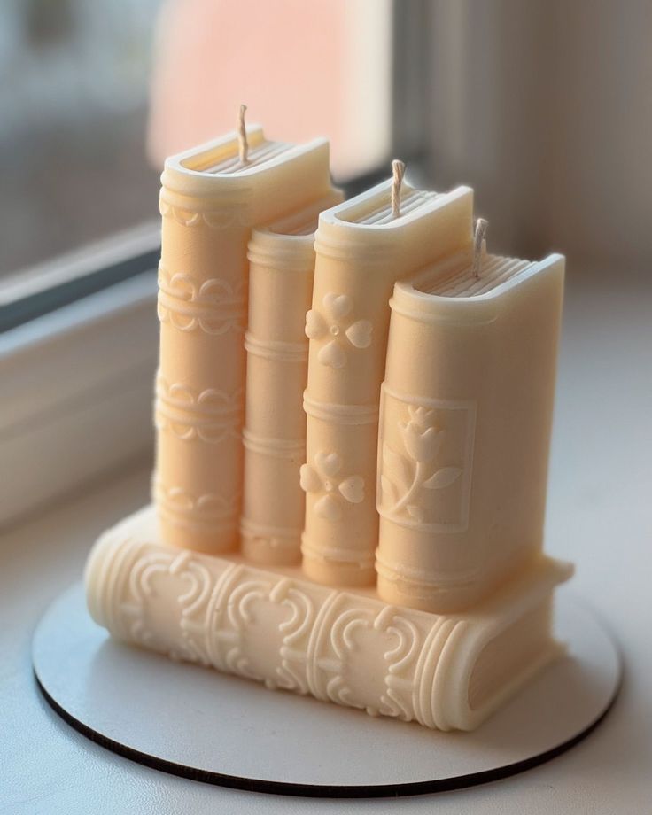 Books Candle Mold No.1