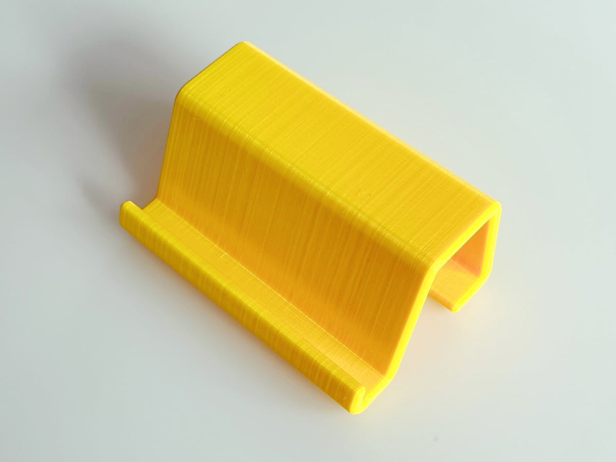 iPhone Plus Stand 3D model thumbnail