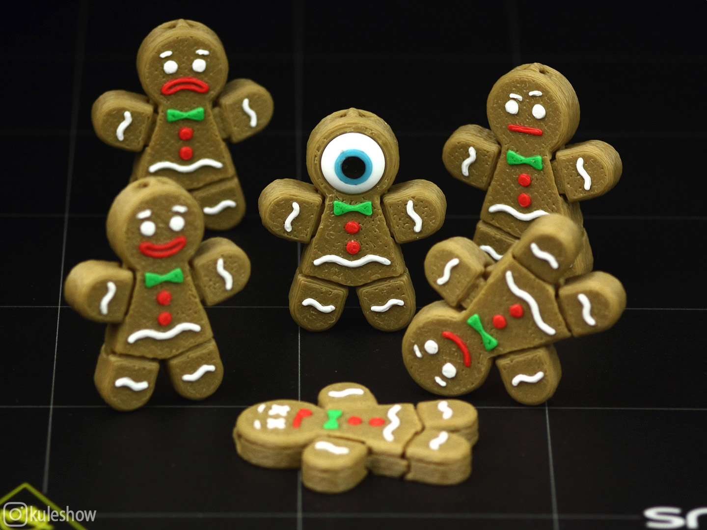 Flexible Gingerbread man — thumbnail 3