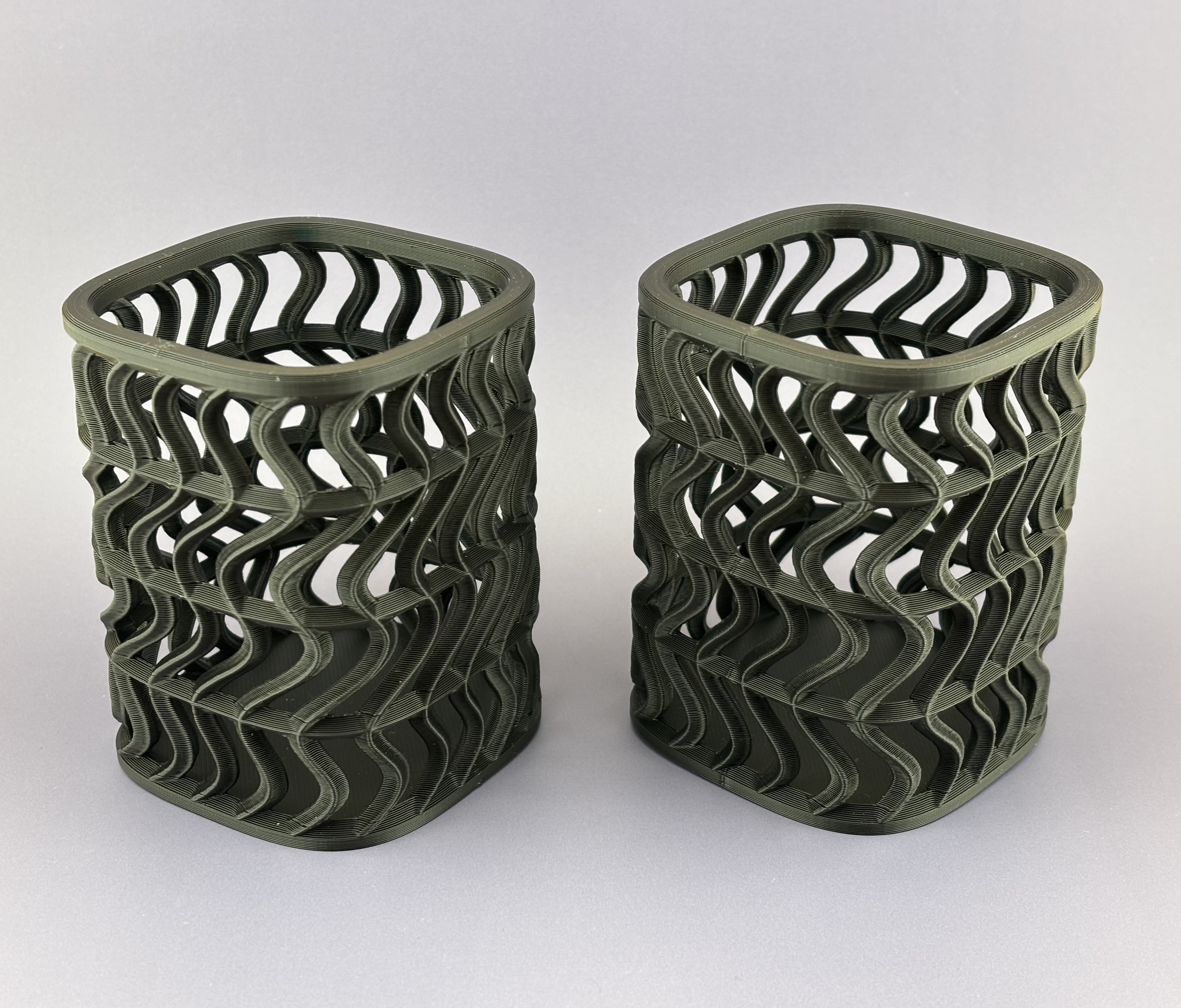 Ripple Lattice Squircle Open Frame Strong Pen Holder - Suave home & office decor
