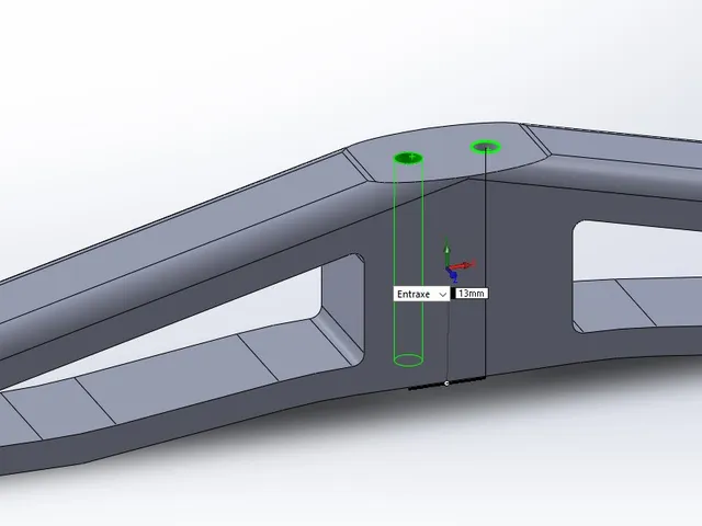 Une paire de pieds pour une TV Philips, entraxe 130mm - A pair of feet for a Philips TV, center distance 130mm