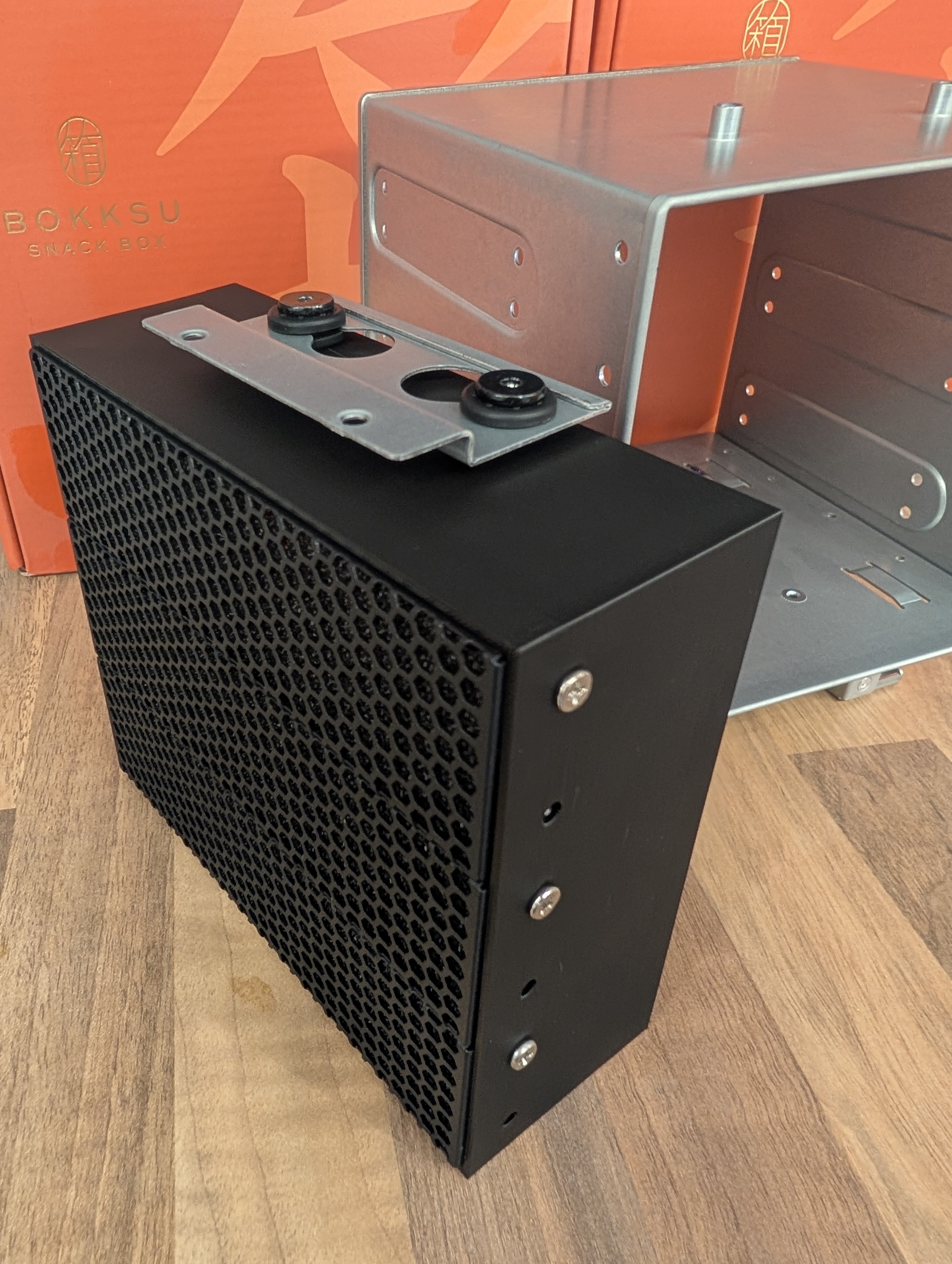 SilverStone RM41-506 Front-Cover(-Frame) (3x 5.25" bay)