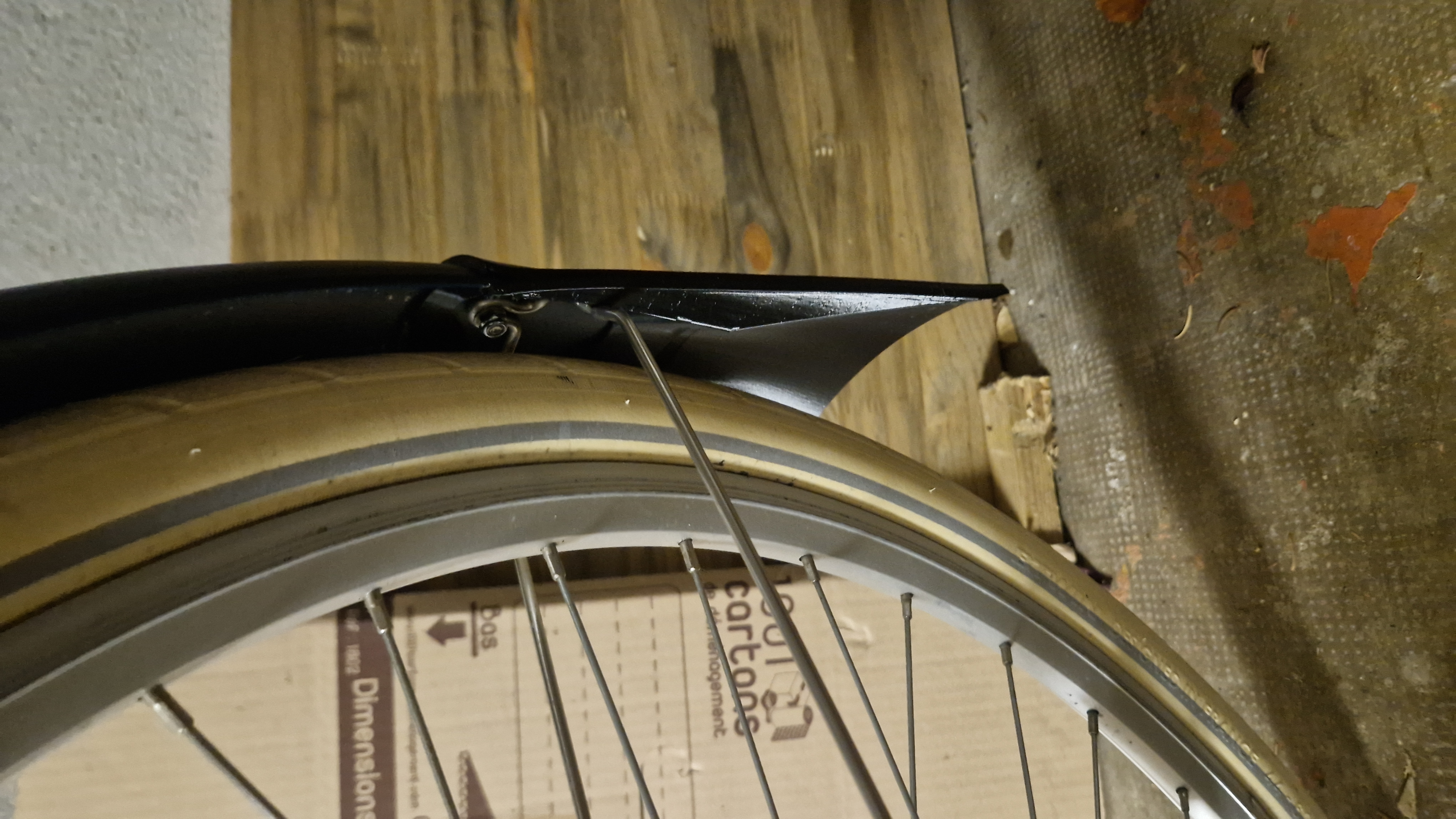 A TPU mudflap to extend your fender: no more wet shoes, even in the rain