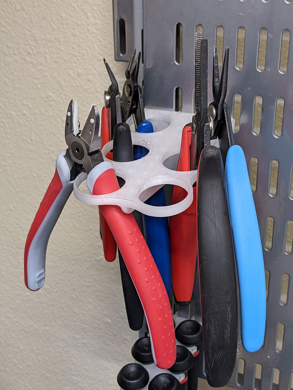 Elfa Utility Board 22mm Hole Tool Hanger