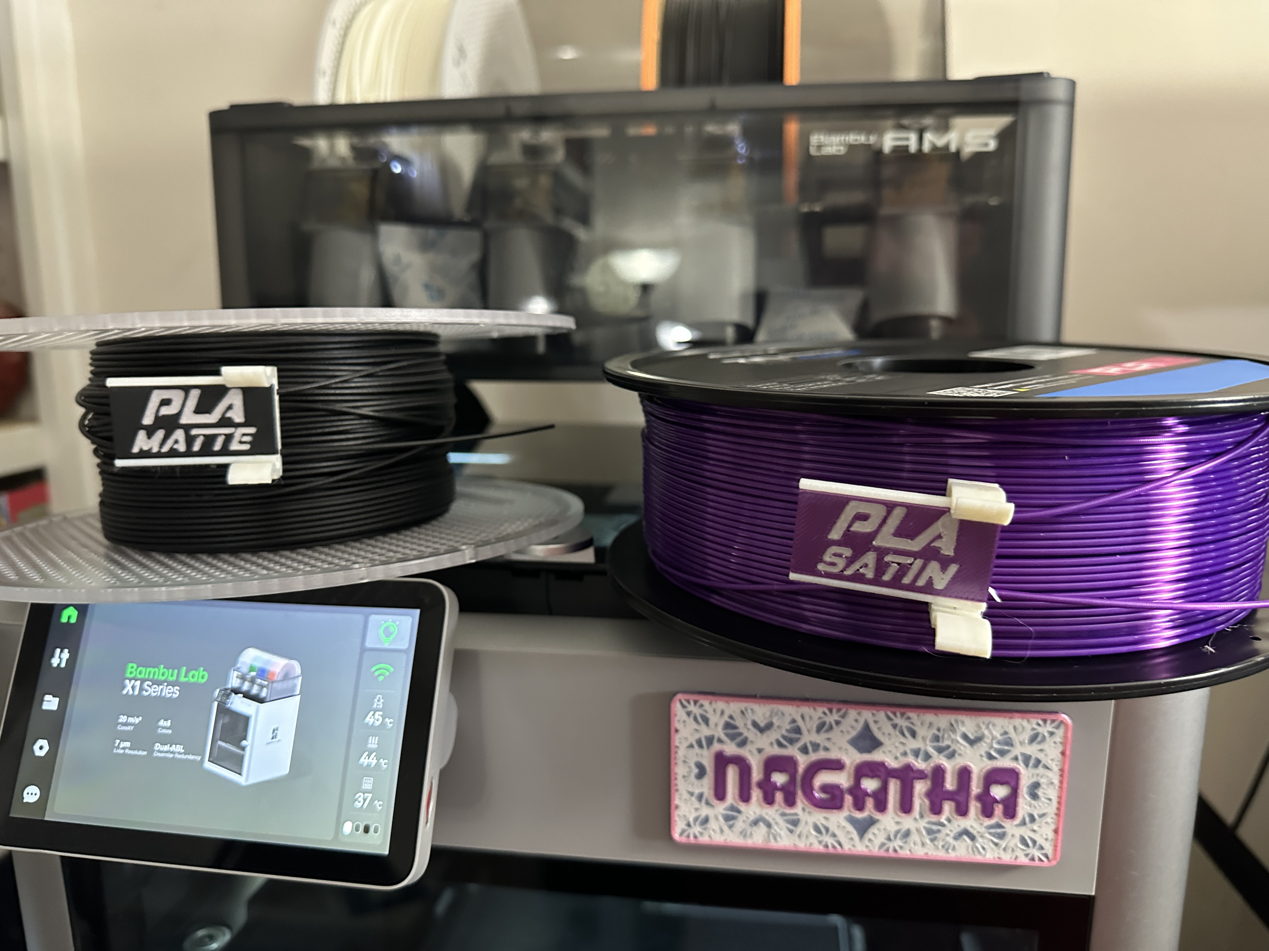 Filament clip with Filament ID/sample by SpectreGadget | Download free ...