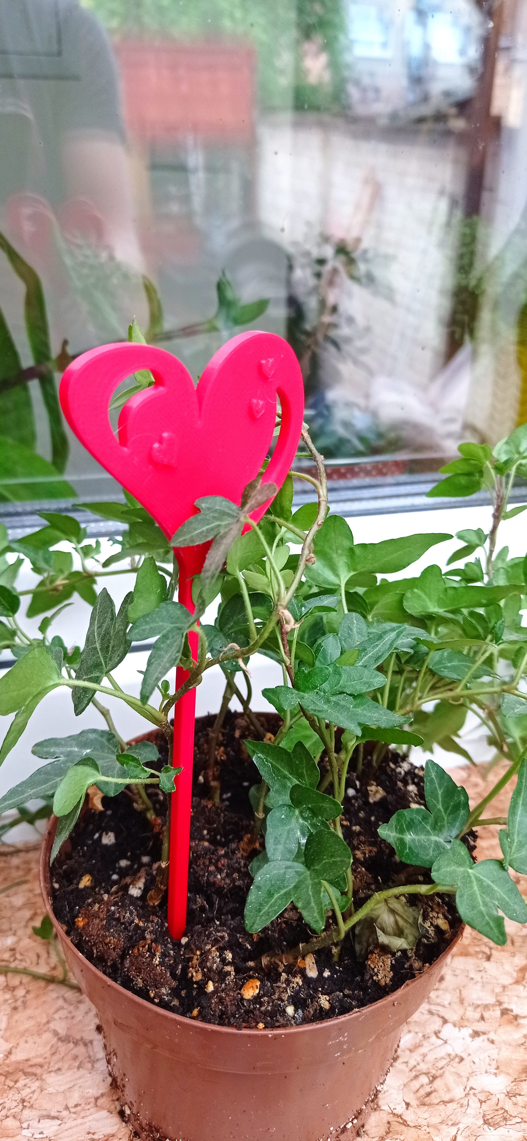 Heart Flowerpot Pin