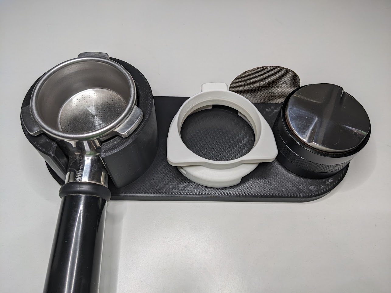Breville/Sage Espresso Tamping Station with metal mesh filter slot by Boos Download free STL