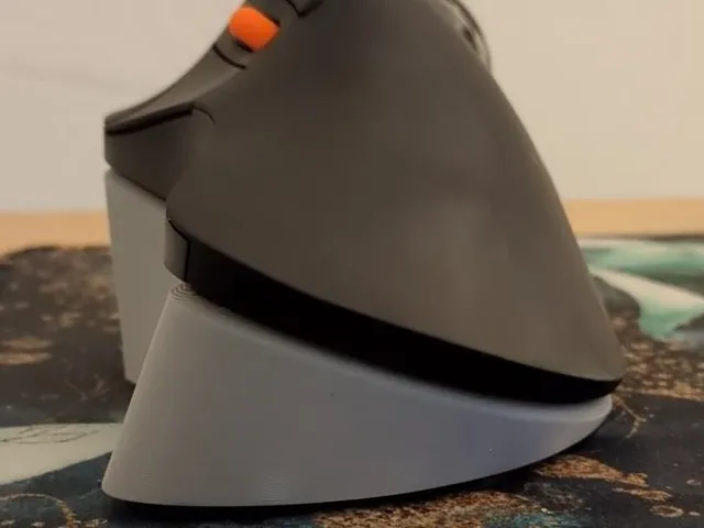 21° angled wedge for trackball mice (compatible with ProtoArc EM03)